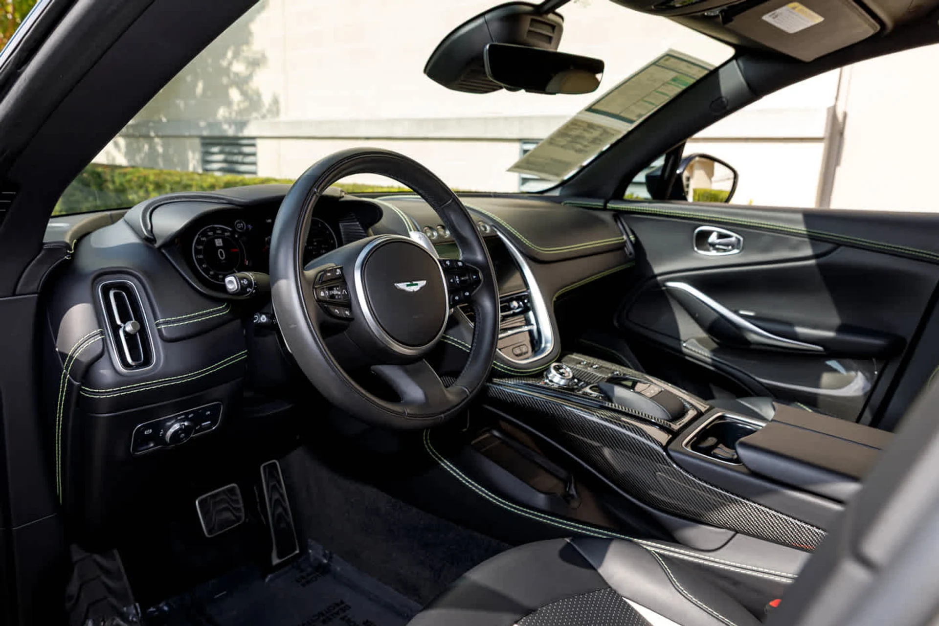 mph039_2153475780_40_e52cf7244f