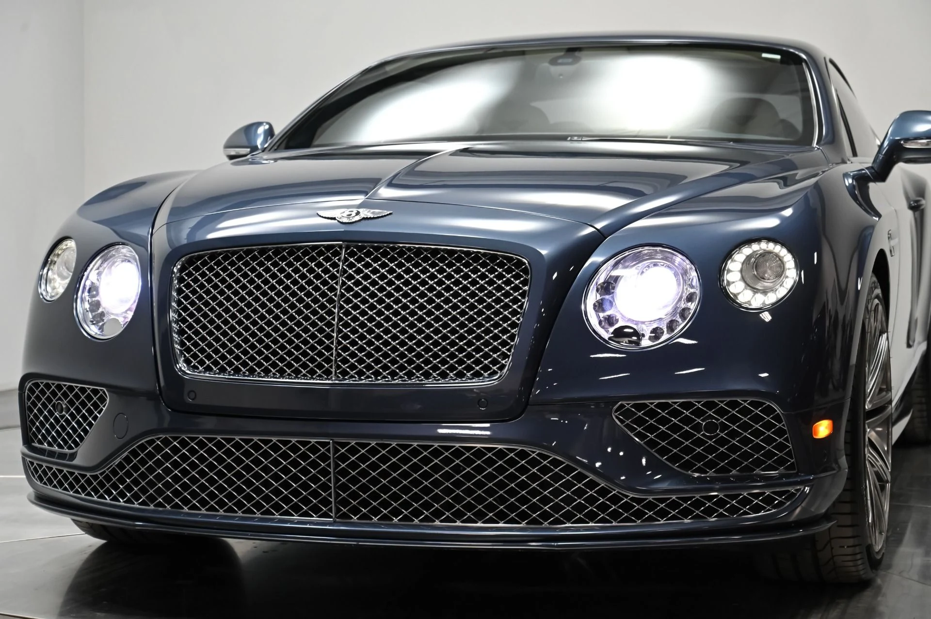 mph039_2157676214_Used_2017_Bentley_Continental_GT_Speed_1758040756_1d7e53000f