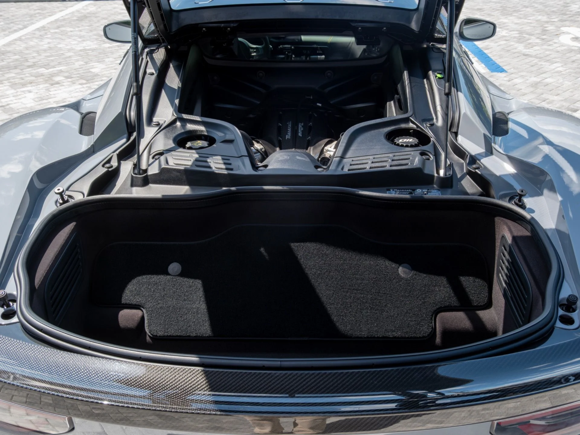 mph039_2182981205_Used_2023_Maserati_MC_20_1774904503_7b3ce875d3