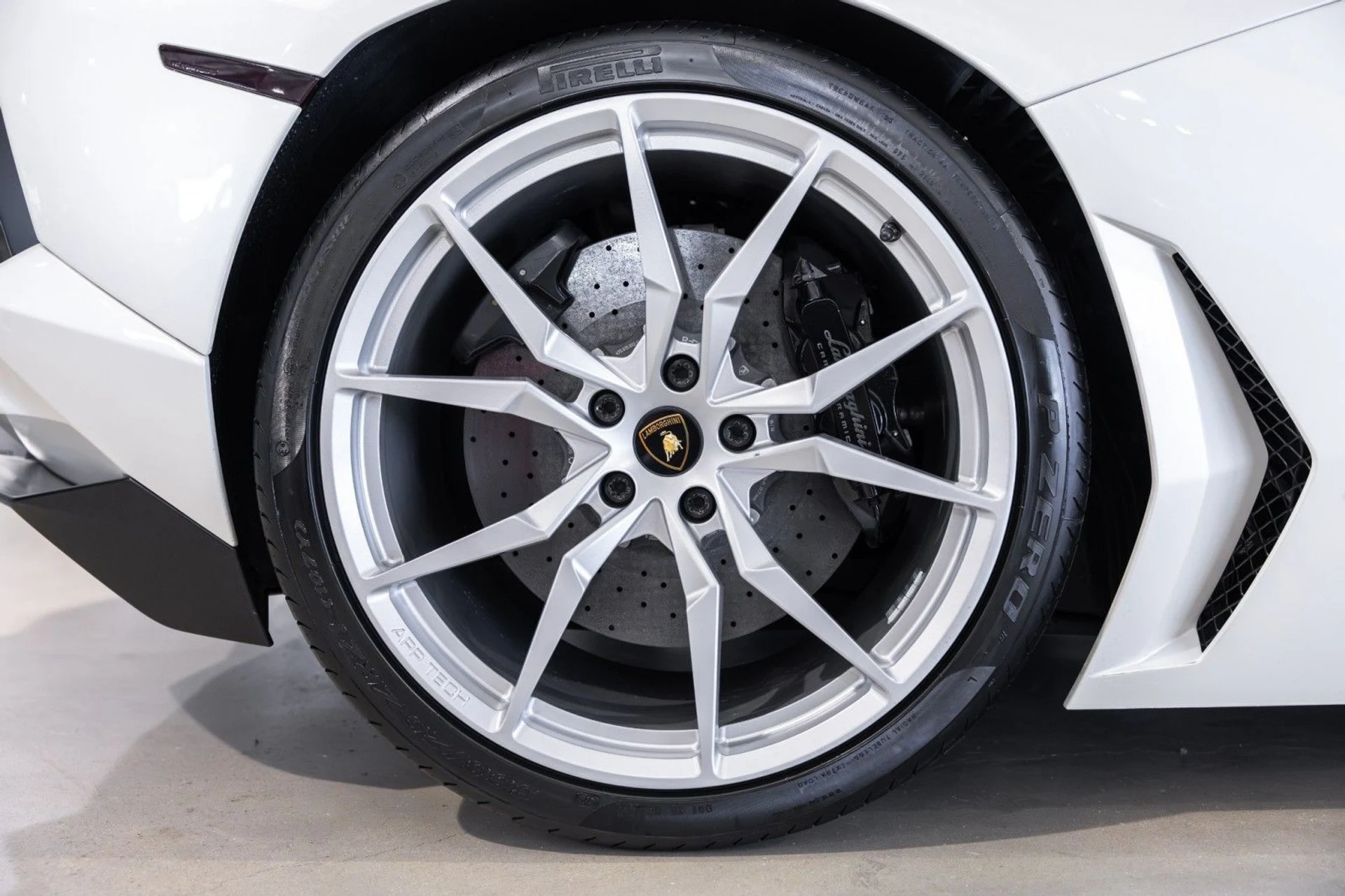 mph039_2193356041_SQ_26af3bfe1d