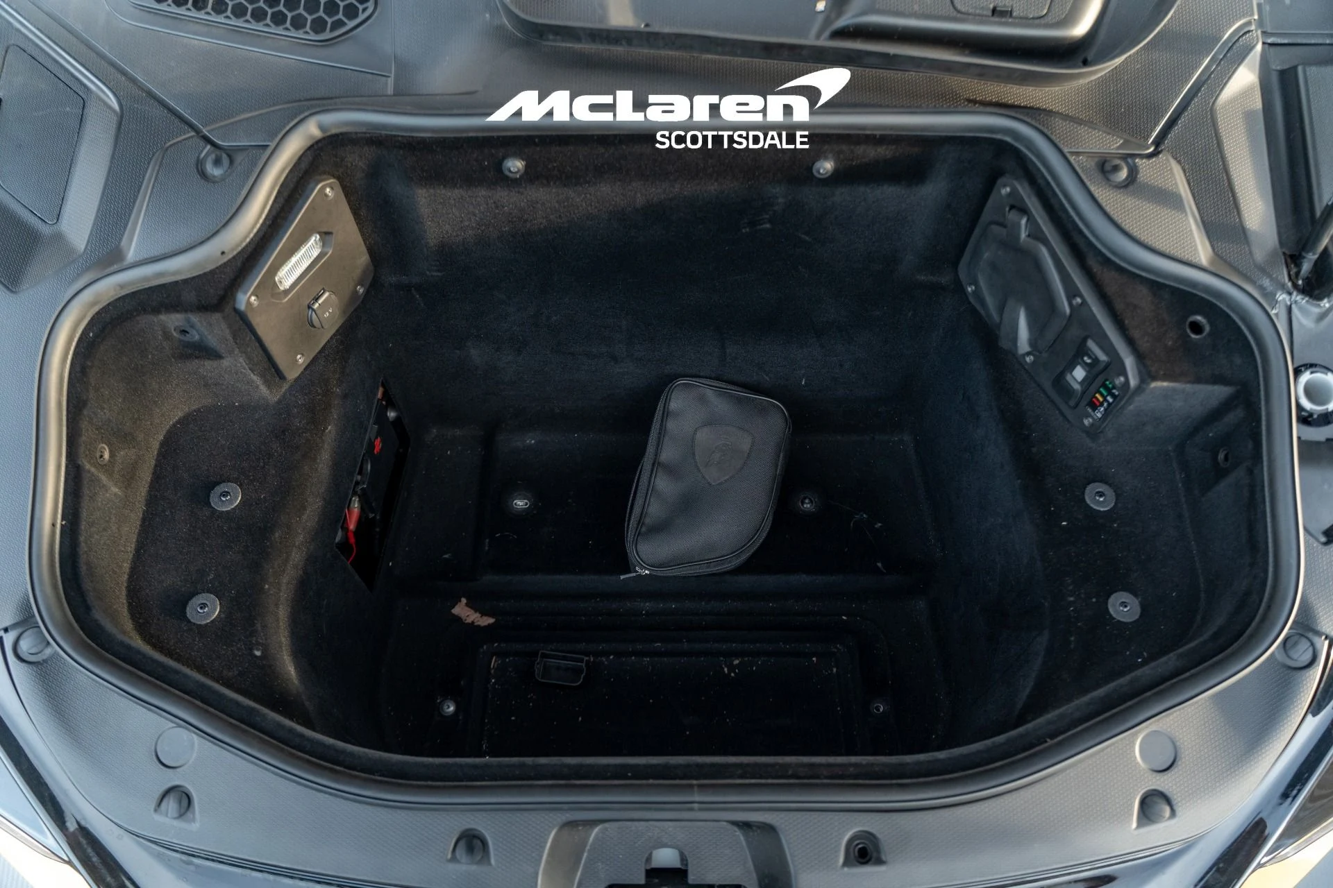 mph039_219460239_Used_2024_LAMBORGHINI_REVUELTO_1769478324_1afbf85101