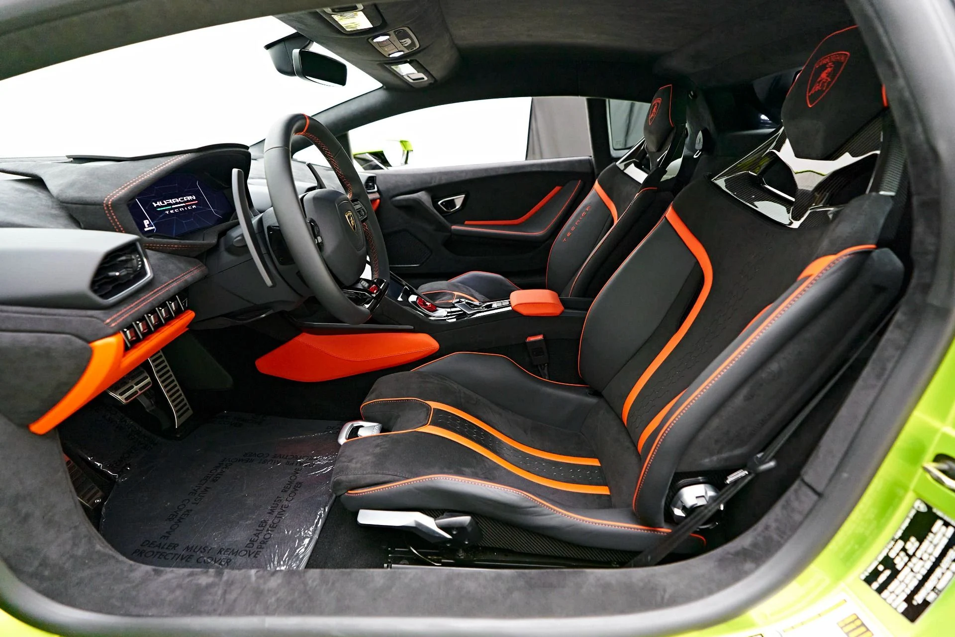mph039_2202911009_Used_2023_Lamborghini_Huracan_Tecnica_Base_1715640571_a6cafb24b6