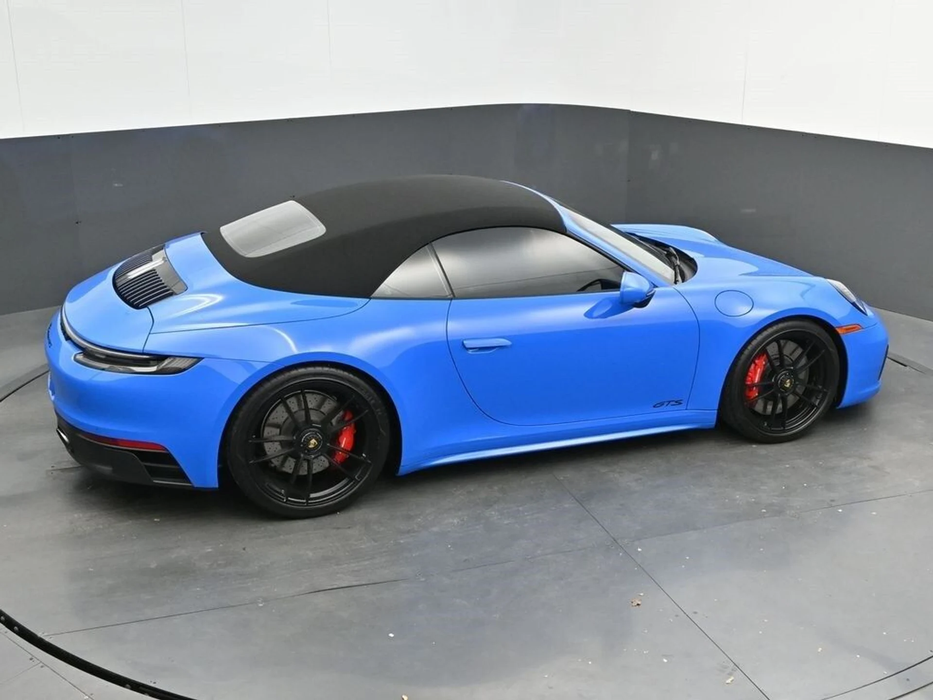 mph039_2205374683_216fda00c1d9384eb5c561c16e3f3ac2x_ded9759fce