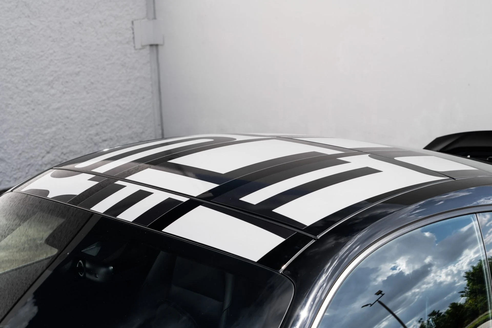 mph039_221182213_Used_2017_Porsche_911_Carrera_S_1759960379_e3268af553