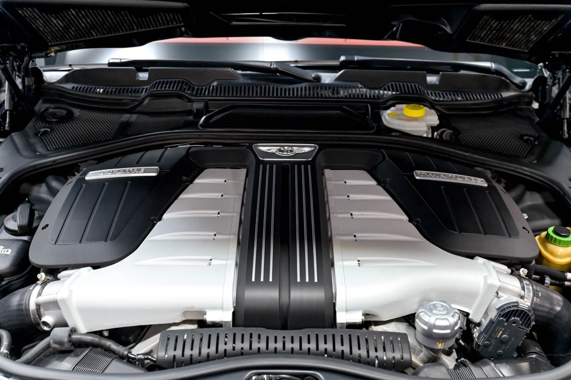mph039_2216276953_Used_2017_Bentley_Flying_Spur_W12_S_1782583031_fd0f1281b0