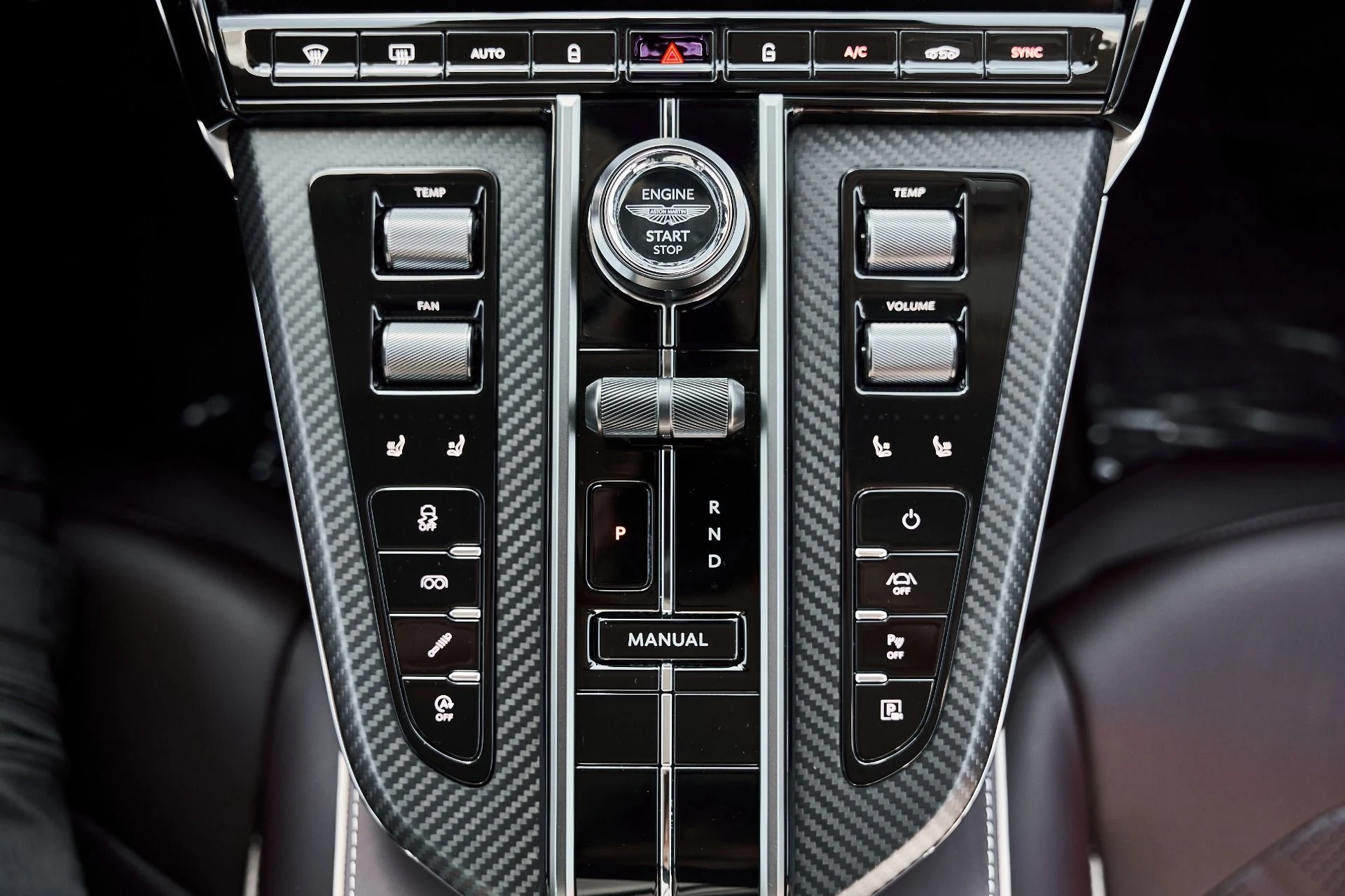 mph039_2216390298_Used_2026_Aston_Martin_Vantage_S_1778102507_540993db43