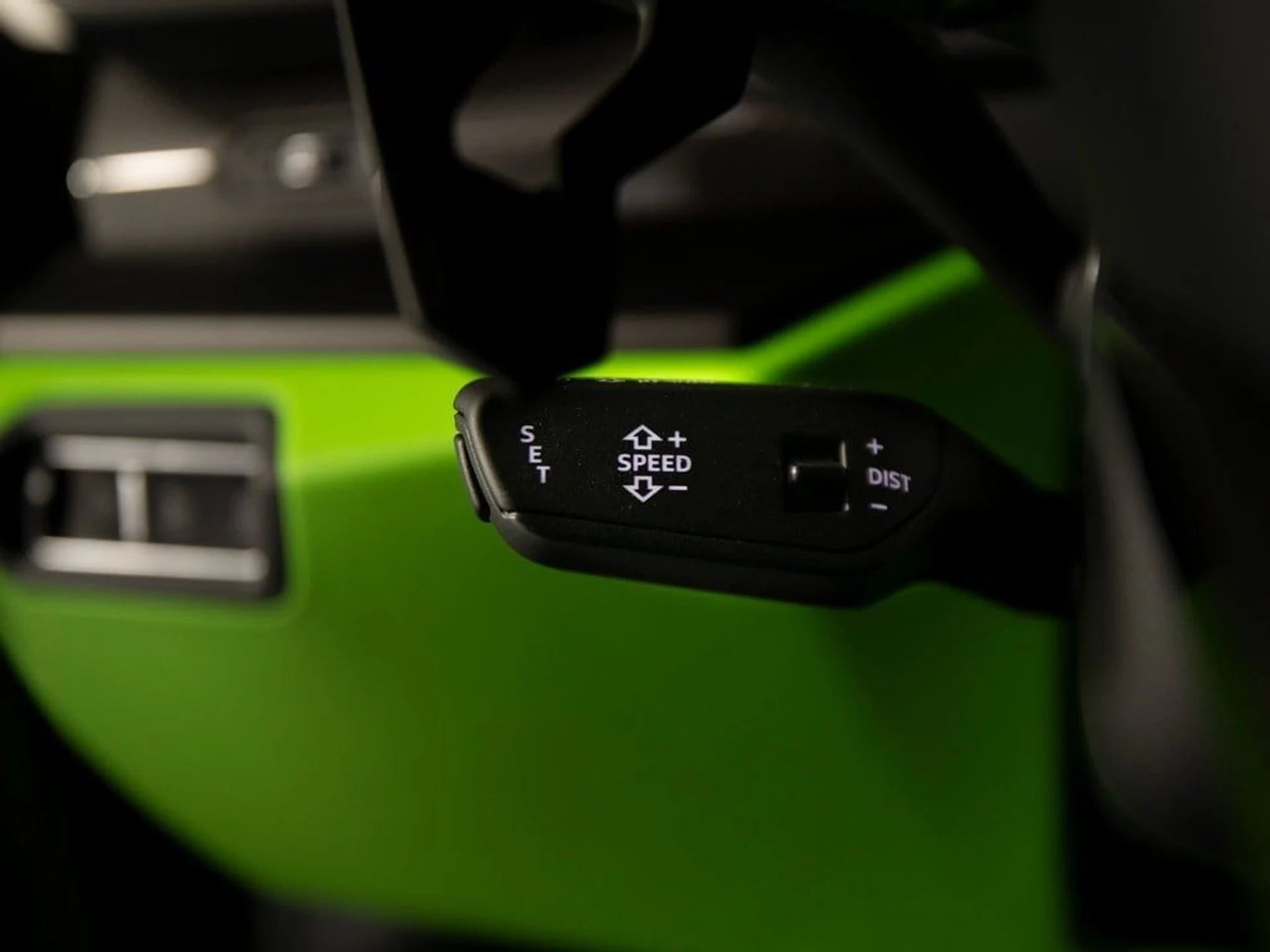 mph039_221865491_408f058d76622fce148bc2a0f128b8a2x_d210c849c6