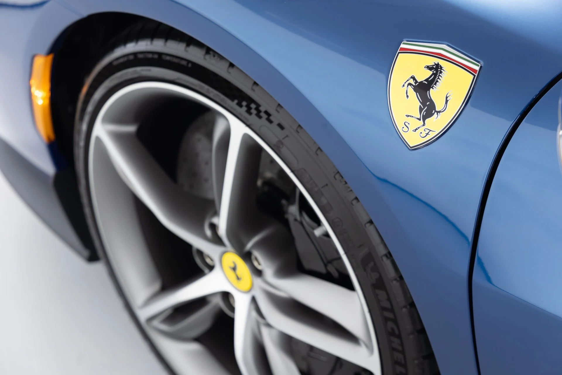 mph039_2222876629_84583348fc6a2cee207a18a1f4acebd5x_3dc8cf14be