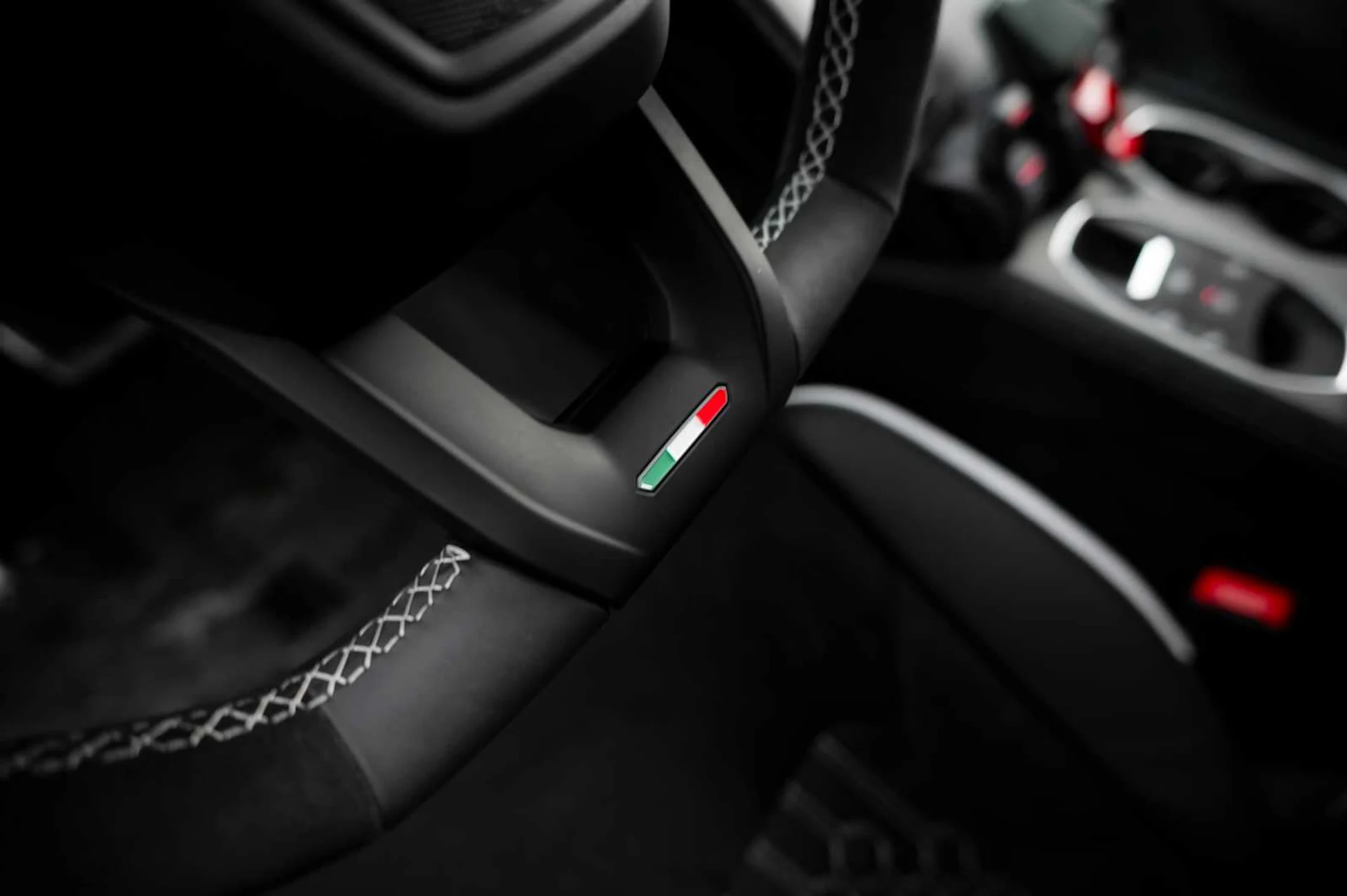 mph039_2227390038_1ac901170af3511a69ef187343e12de8x_3d320e11ce