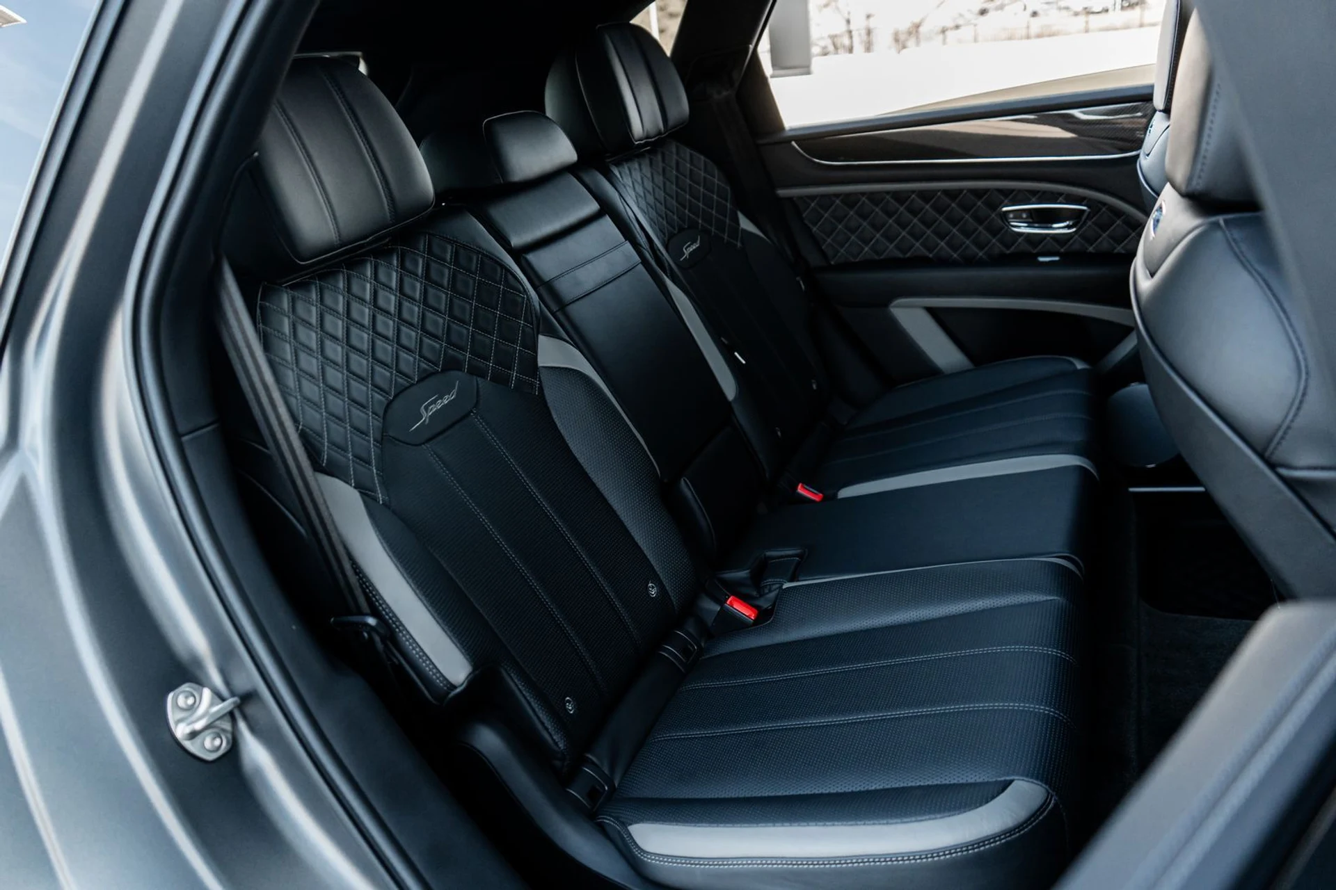 mph039_2233401599_54e6a3a5_feb3_4fe0_a69d_6946fe1a688b_84c548e930