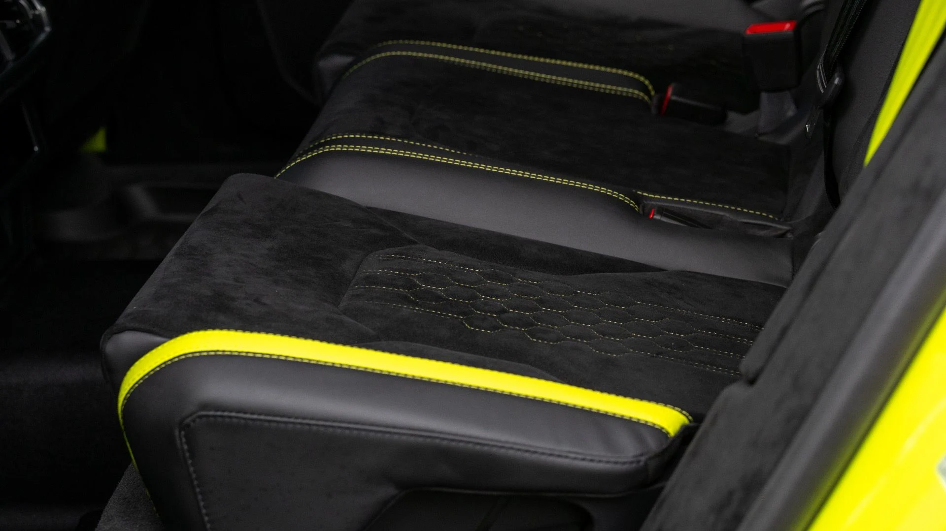 mph039_2241875380_Used_2024_Lamborghini_Urus_Performante_1753476187_f7f6fb5408