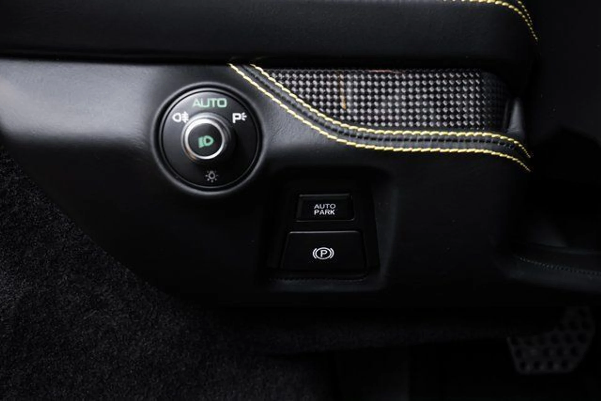 mph039_2251714712_2ce83b68f5ca63ef9a460071de07ec66x_42d9744dc9