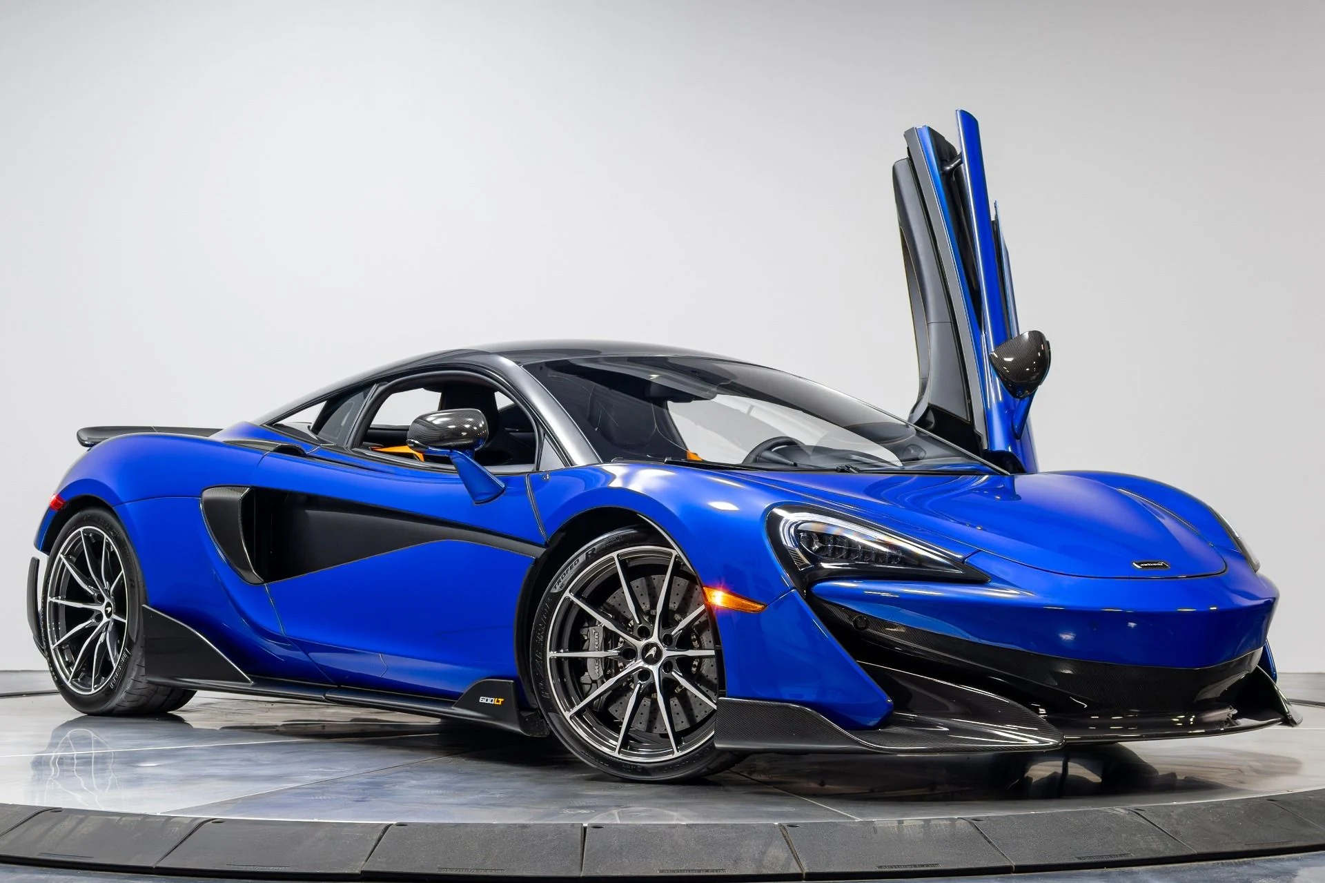 mph039_2253571378_Used_2019_Mc_Laren_600_LT_Base_1785769323_243cf56ffd