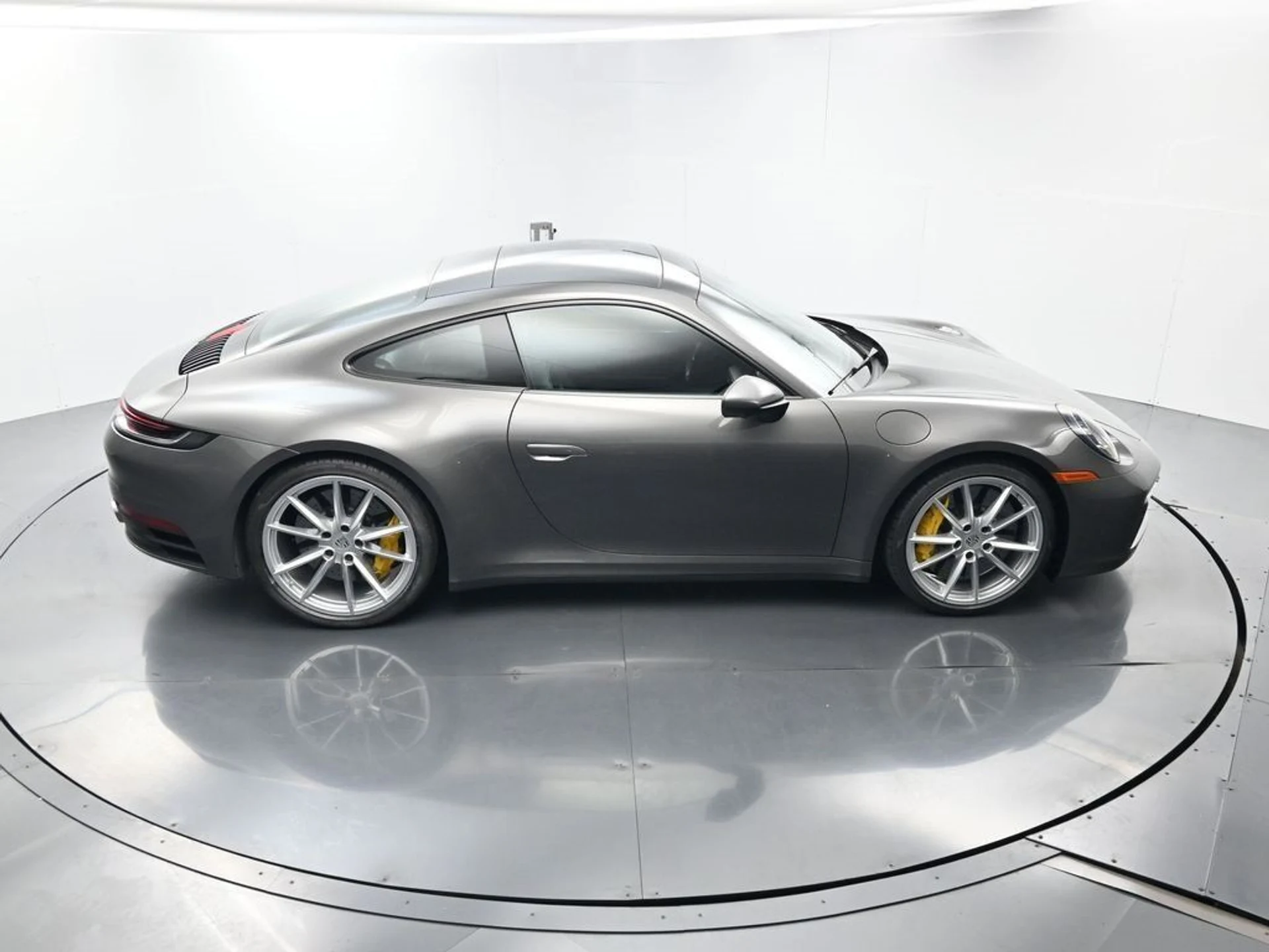 mph039_2263260047_568fefcaca573143b837b2b6bb921af7_735644623a