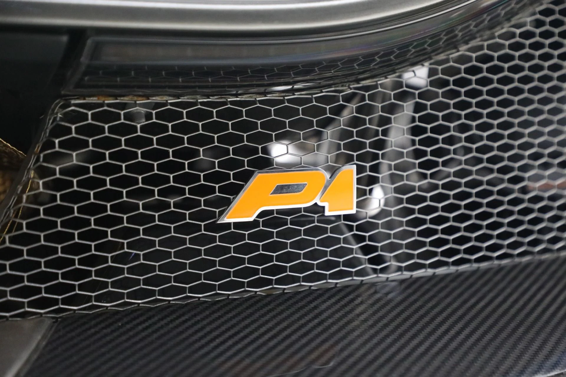 mph039_2271081328_Used_2014_Mc_Laren_P1_0f51d44e77