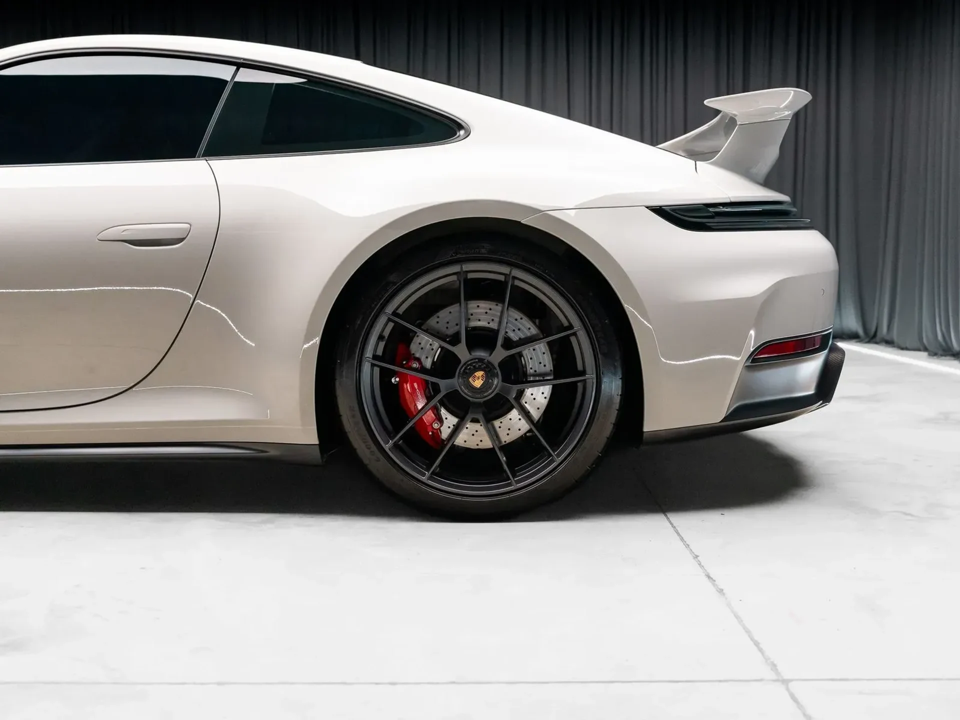 mph039_2272445106_864d0292_8cda_49d8_851b_21f0ce252ef6_08633aea3d