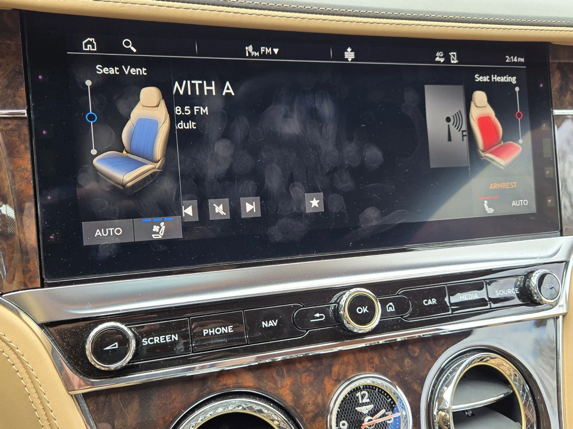 mph039_2281747890_1d78a4358bcc5f1bcb781b4c769d8e48x_ad48c71e0c