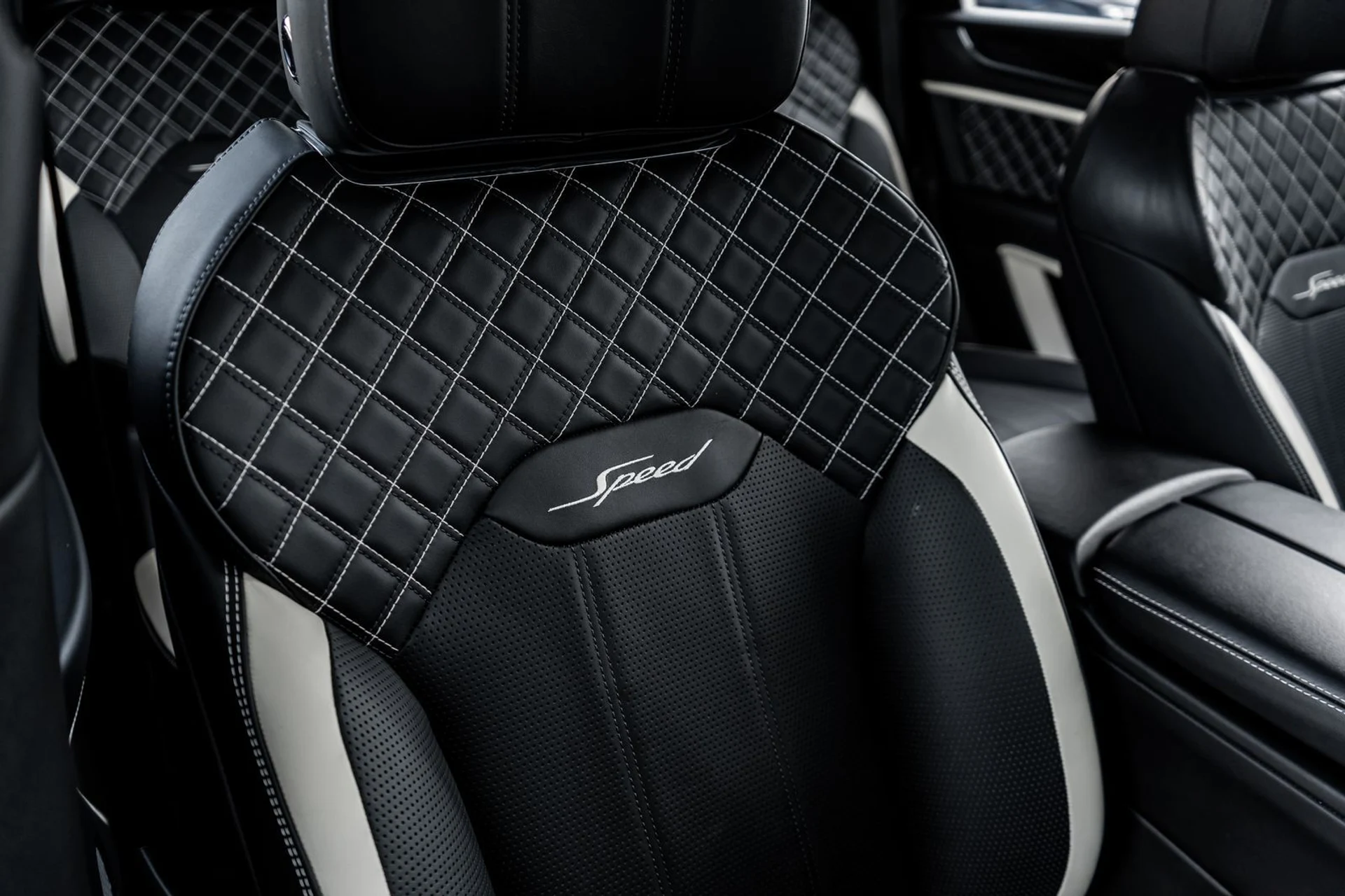 mph039_2286034700_68b2afb2_49e9_4b85_9fd8_02d3905a2cea_b0b0acb746