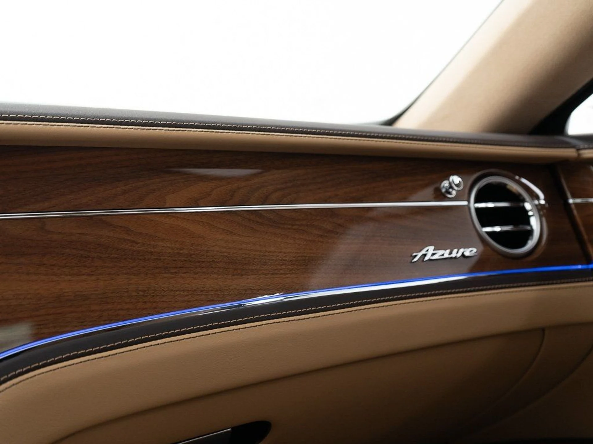 mph039_2299002667_92d88acd403ec6cc62e6ac8f78094b42_9e4de0e98b