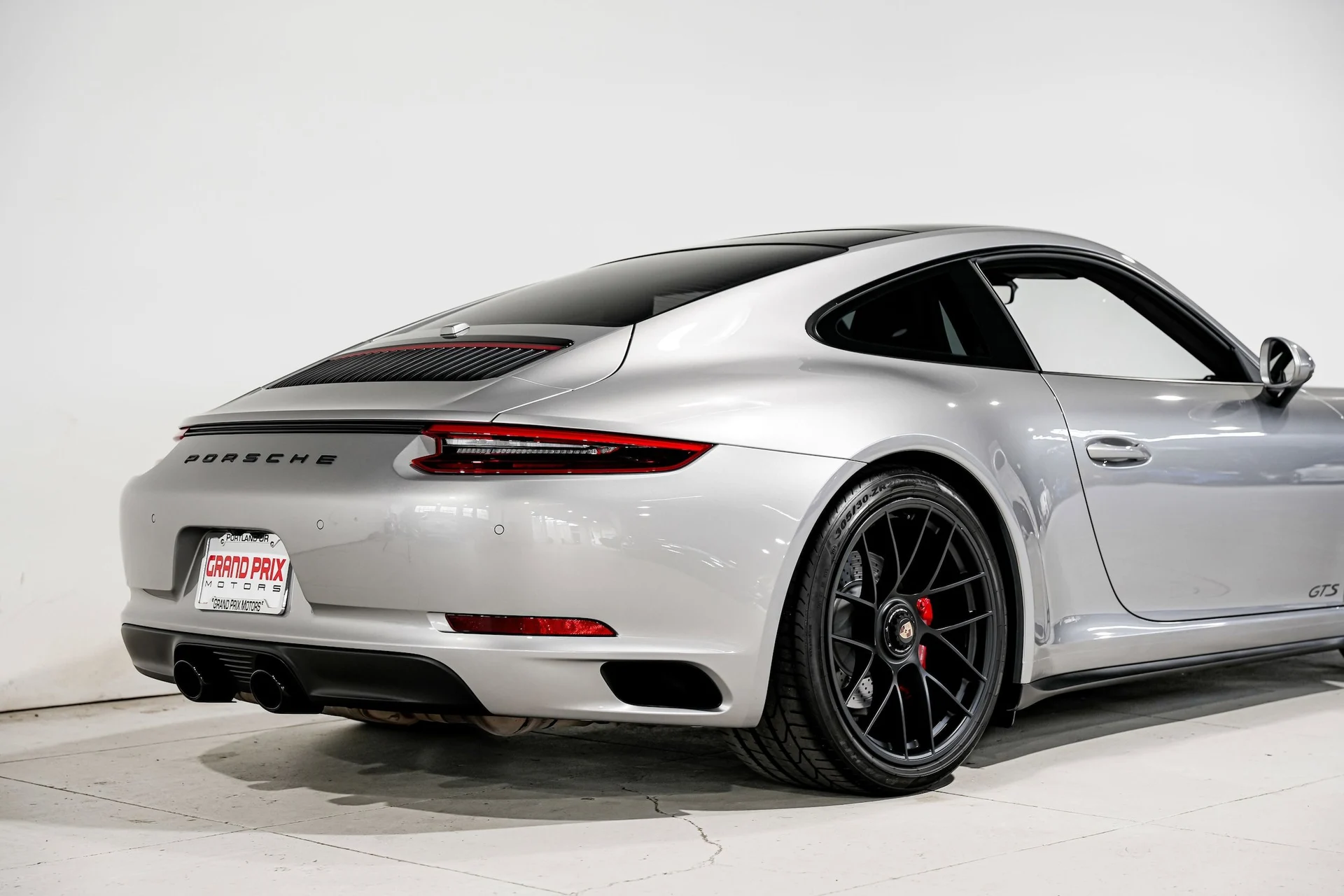 mph039_2304903660_16e647a014928d18e04b4257e88b0a0ax_a55e4afd42