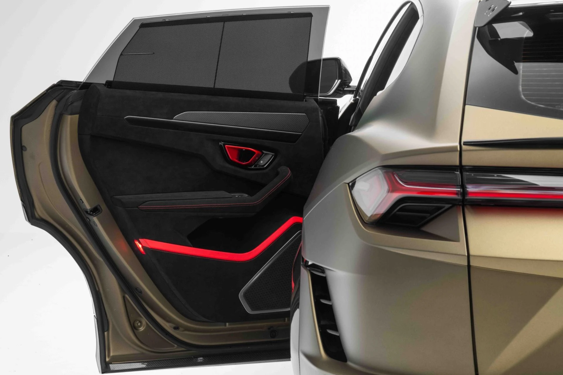 mph039_2312297539_Used_2024_Lamborghini_Urus_Performante_1774028773_1e9fde6a06