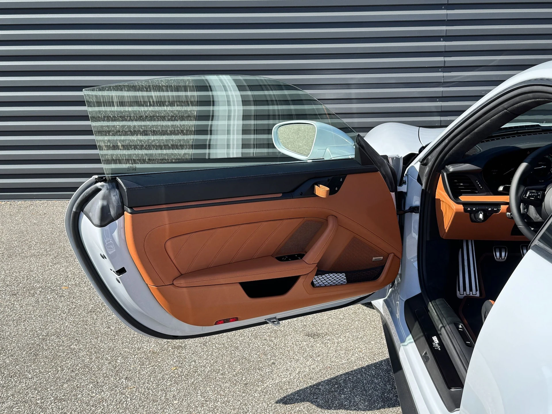 mph039_2324205049_8635d399f18e536aab9b1d5f97ce71cfx_9b2824a32b