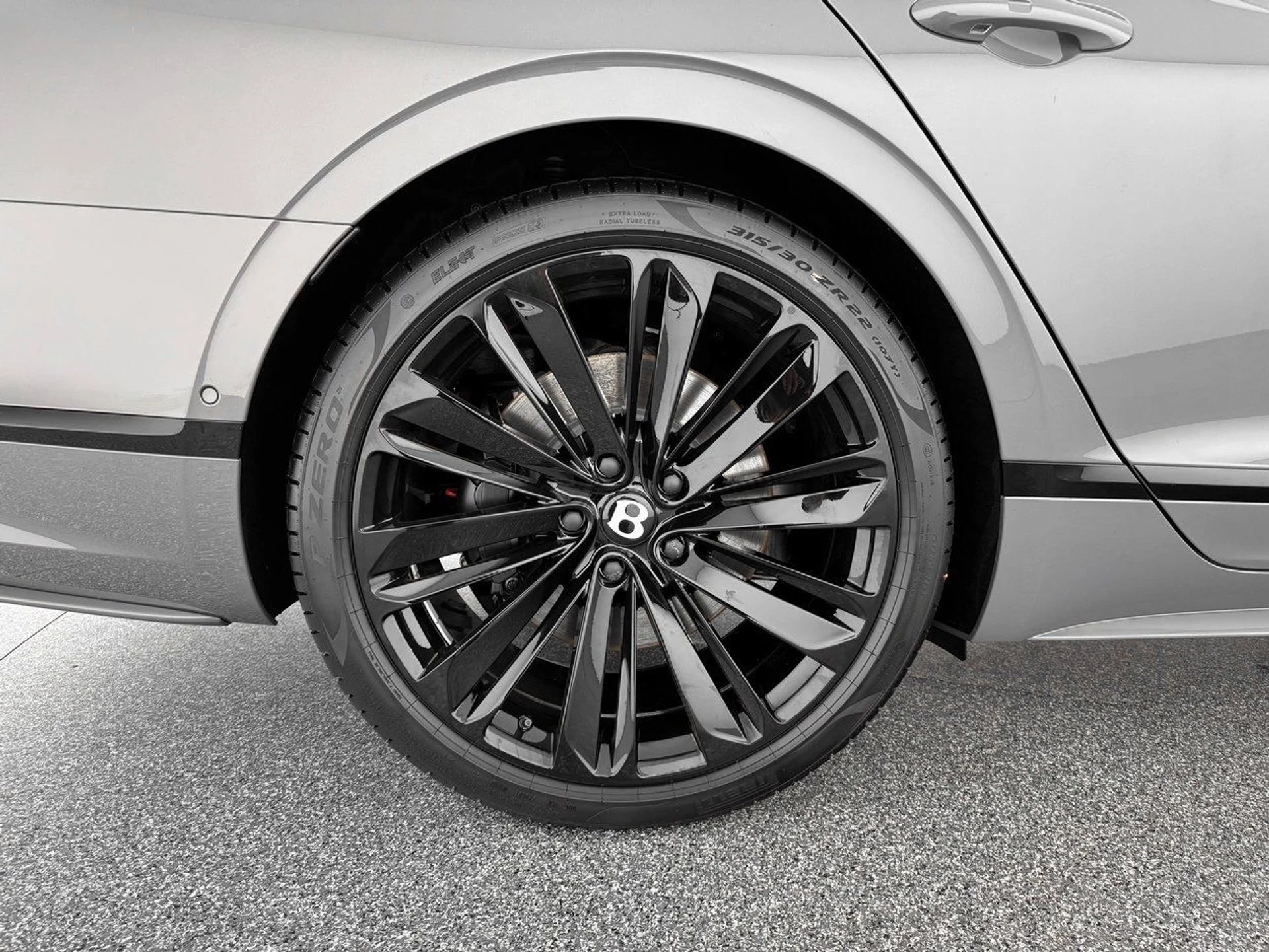 mph039_2324516918_c8068a4a6529592e433d40e9a97262d2x_24caa620e2