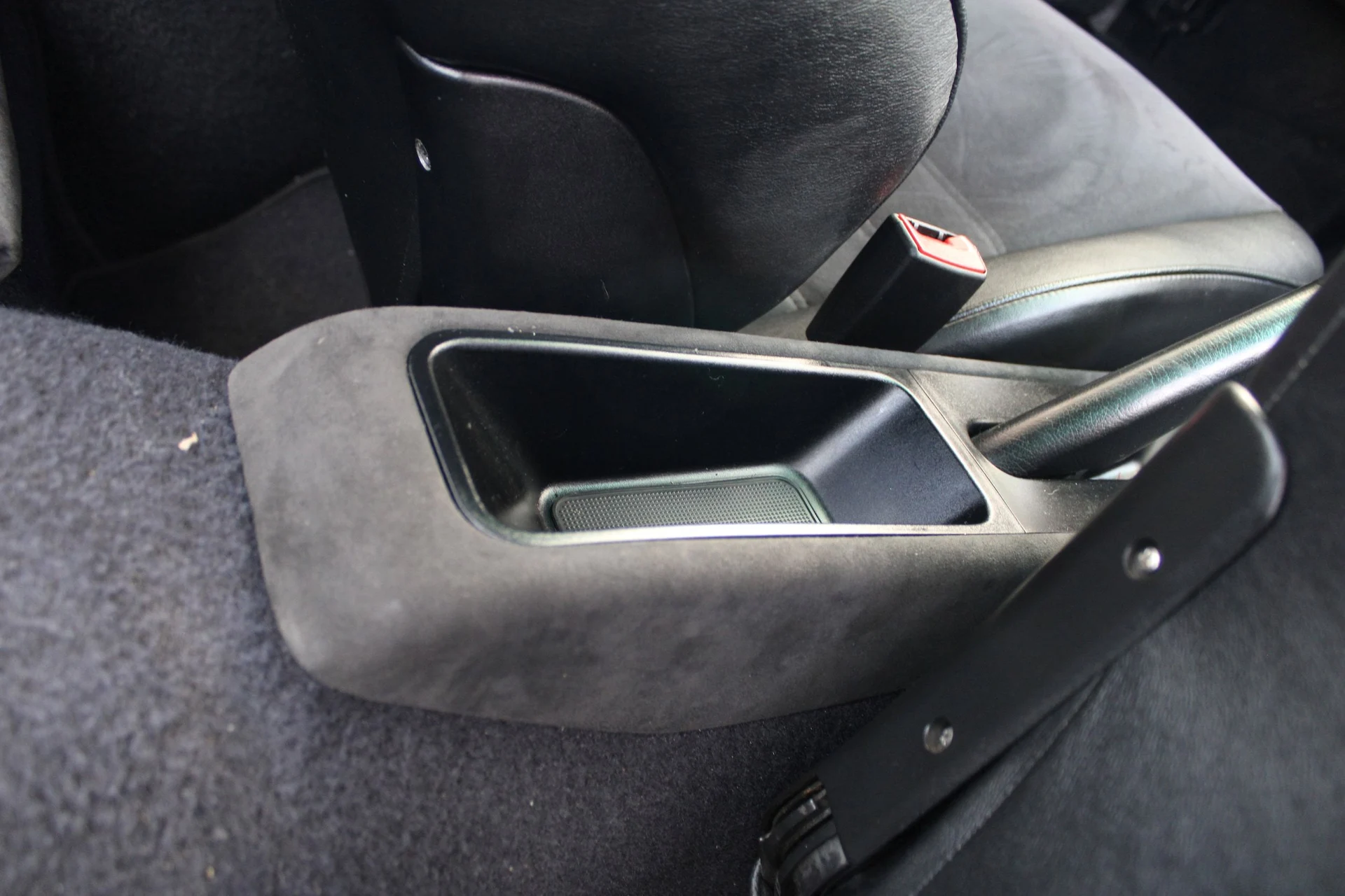 mph039_2325628940_21bb90bddd234439d2853b3cb33c79ebx_ba14c77963