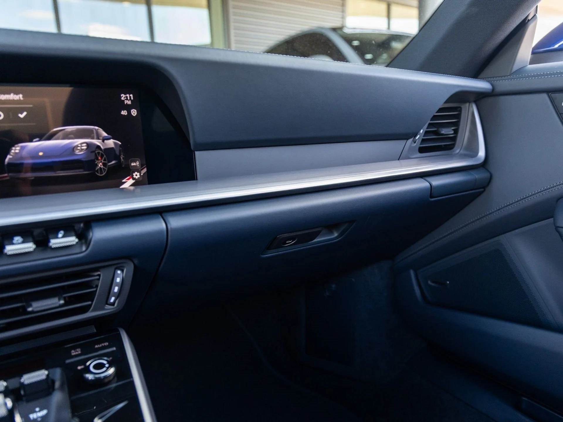 mph039_233218824_40_9b094d201e