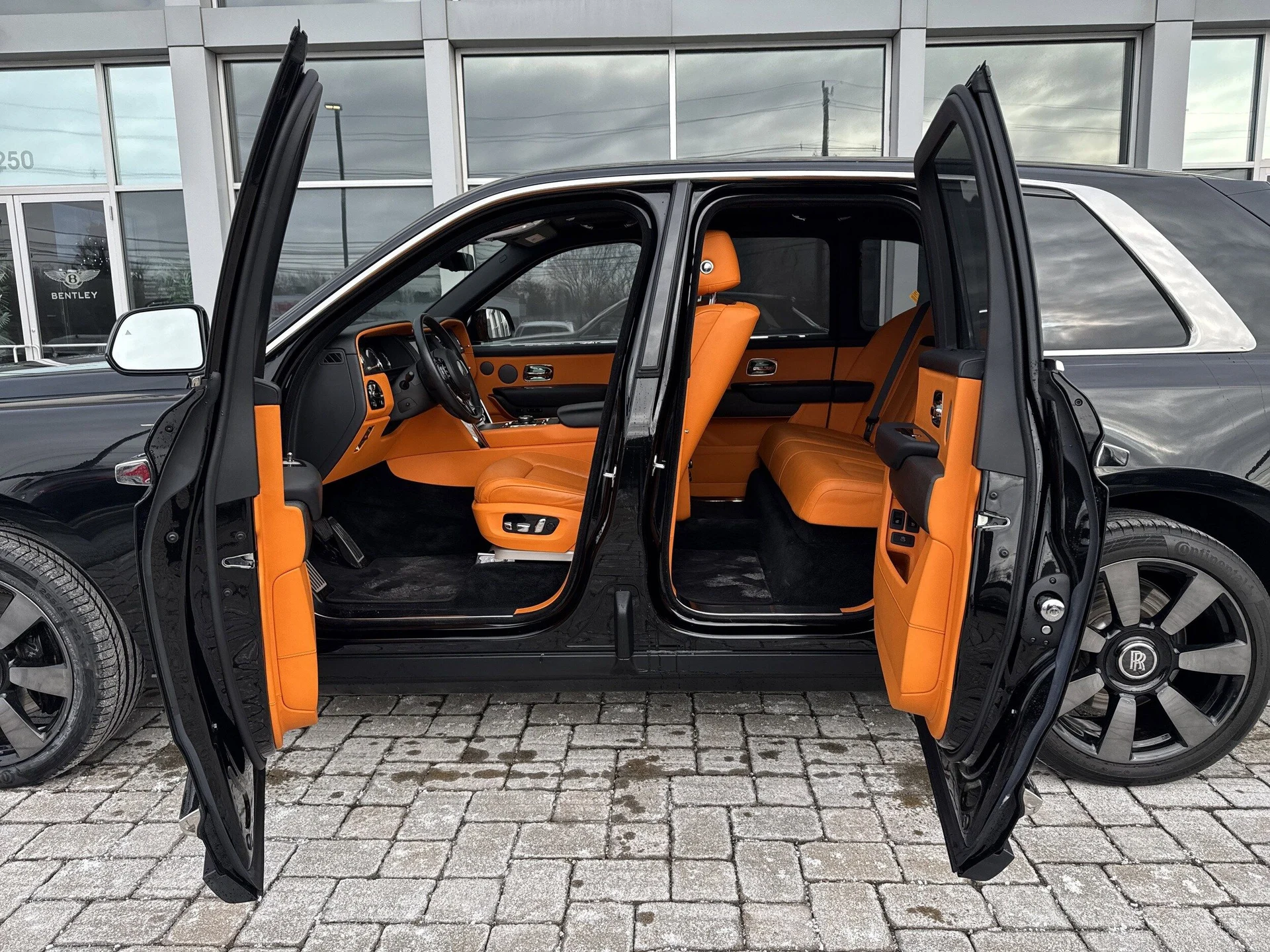 mph039_233438810_60b90b8a86c00f224b0a583606cb4143x_3ec8ad0055