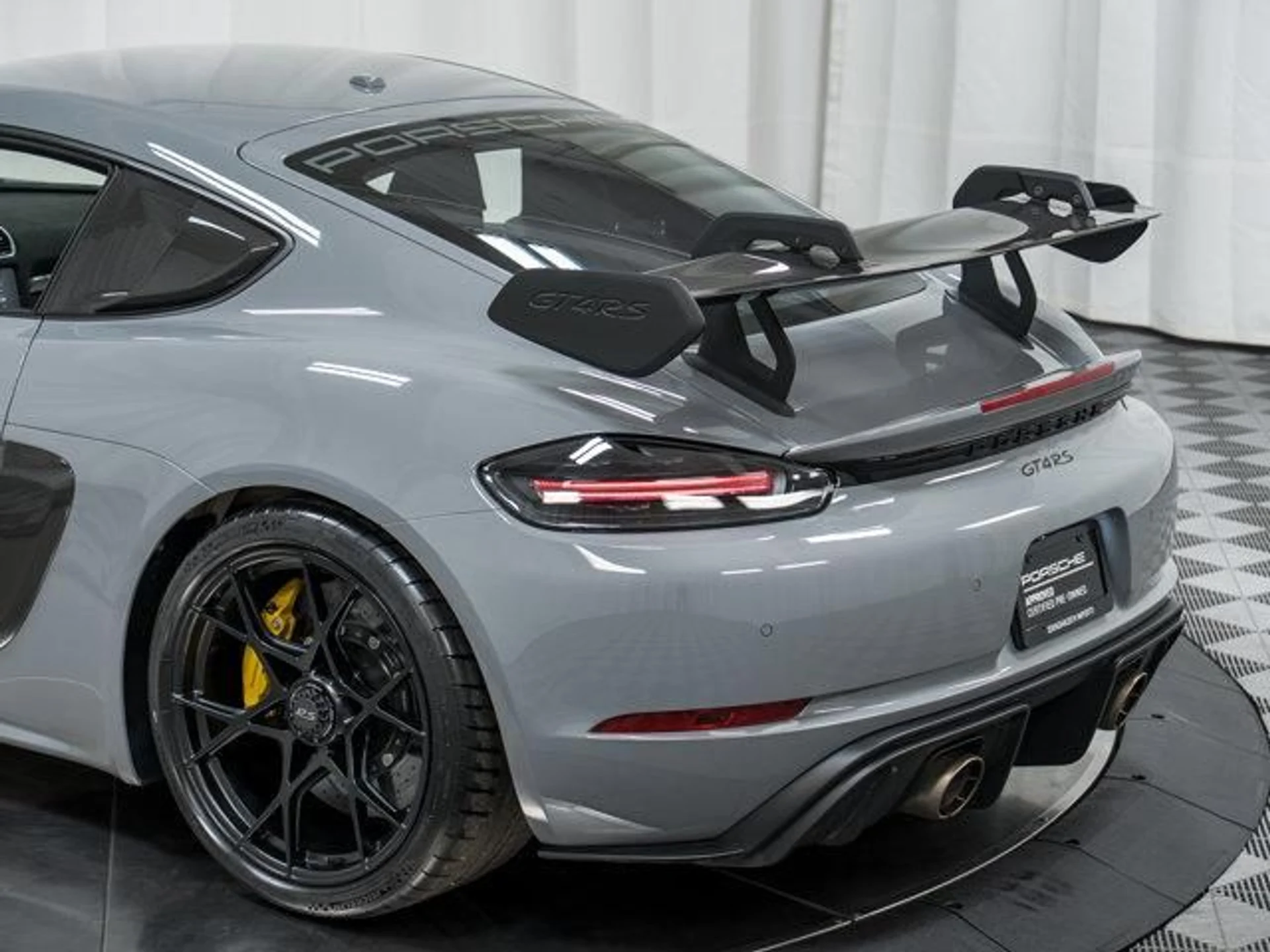 mph039_234593535_C2_Uv_Ap_VM_4_Ez_TZ_Nnu_V_Dao_q1n_Fv_M_faca6214e0