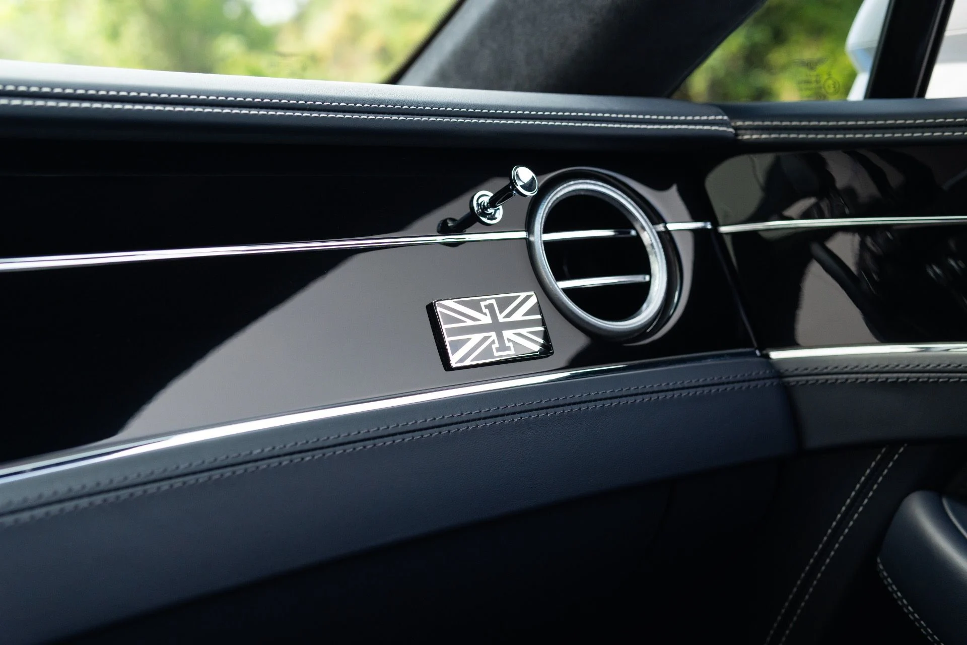 mph039_2356859709_Used_2021_Bentley_Continental_GT_V8_1772816156_301a46ba84