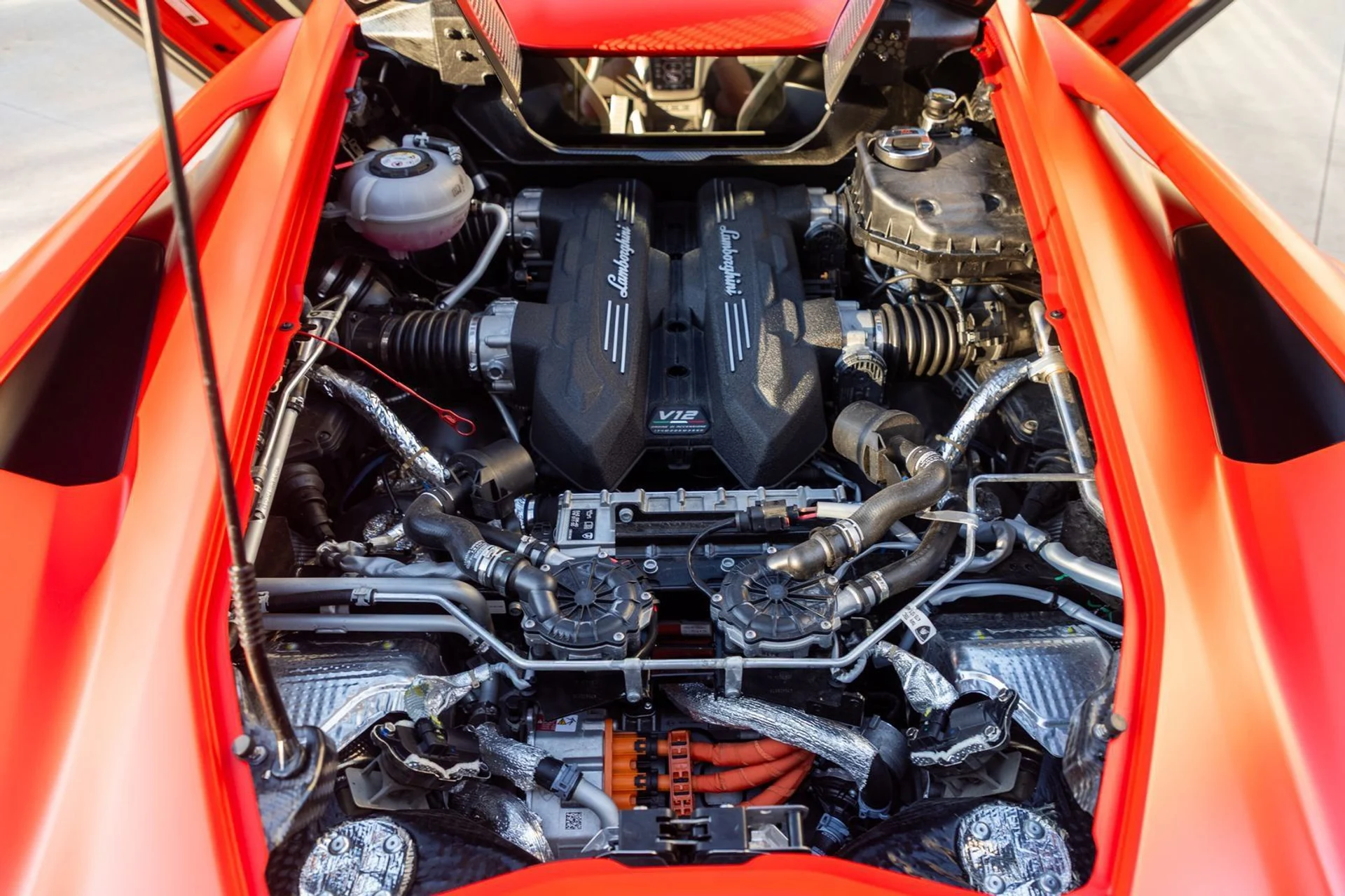 mph039_2359896388_5a9fbf43892d4349861e1de8f9c8ece9_16b90c8376