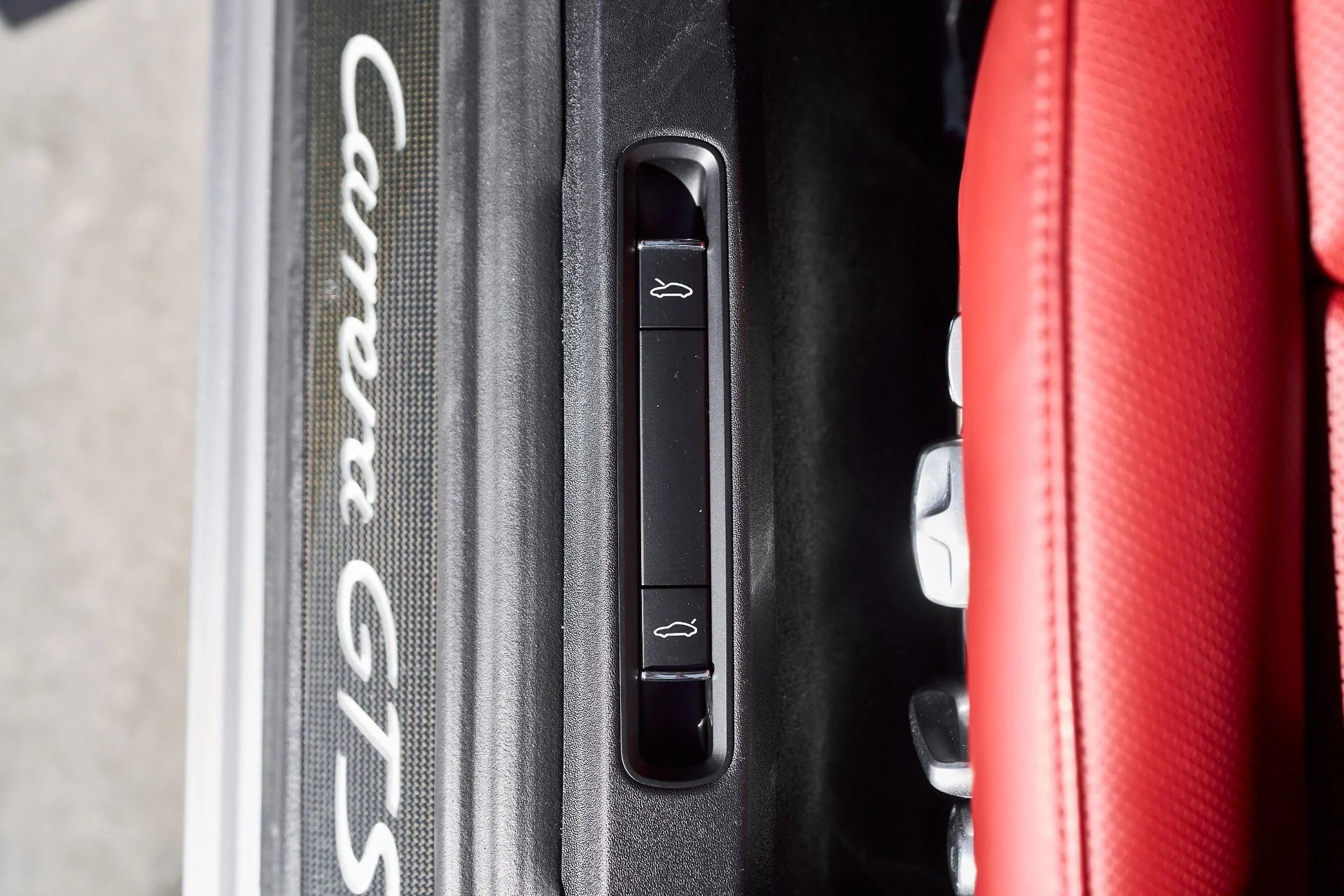 mph039_2360288778_Used_2019_Porsche_911_Carrera_4_GTS_1760406057_673235c0f3