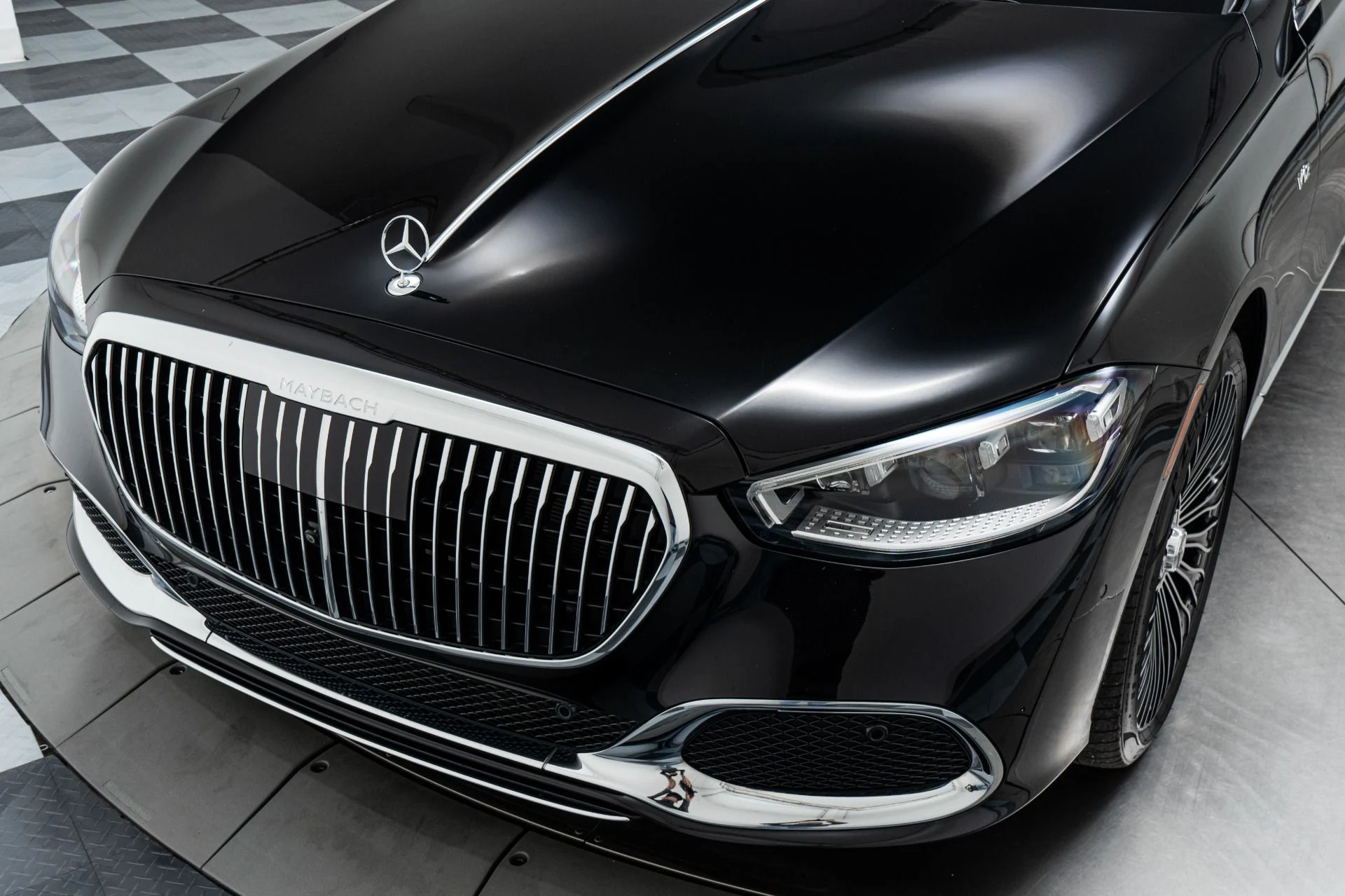 mph039_2376384365_Used_2022_Mercedes_Benz_Mercedes_Maybach_S_680_Executive_Rear_Seat_Package_V12_Power_Immense_Room_1774031494_8b51c6dea0