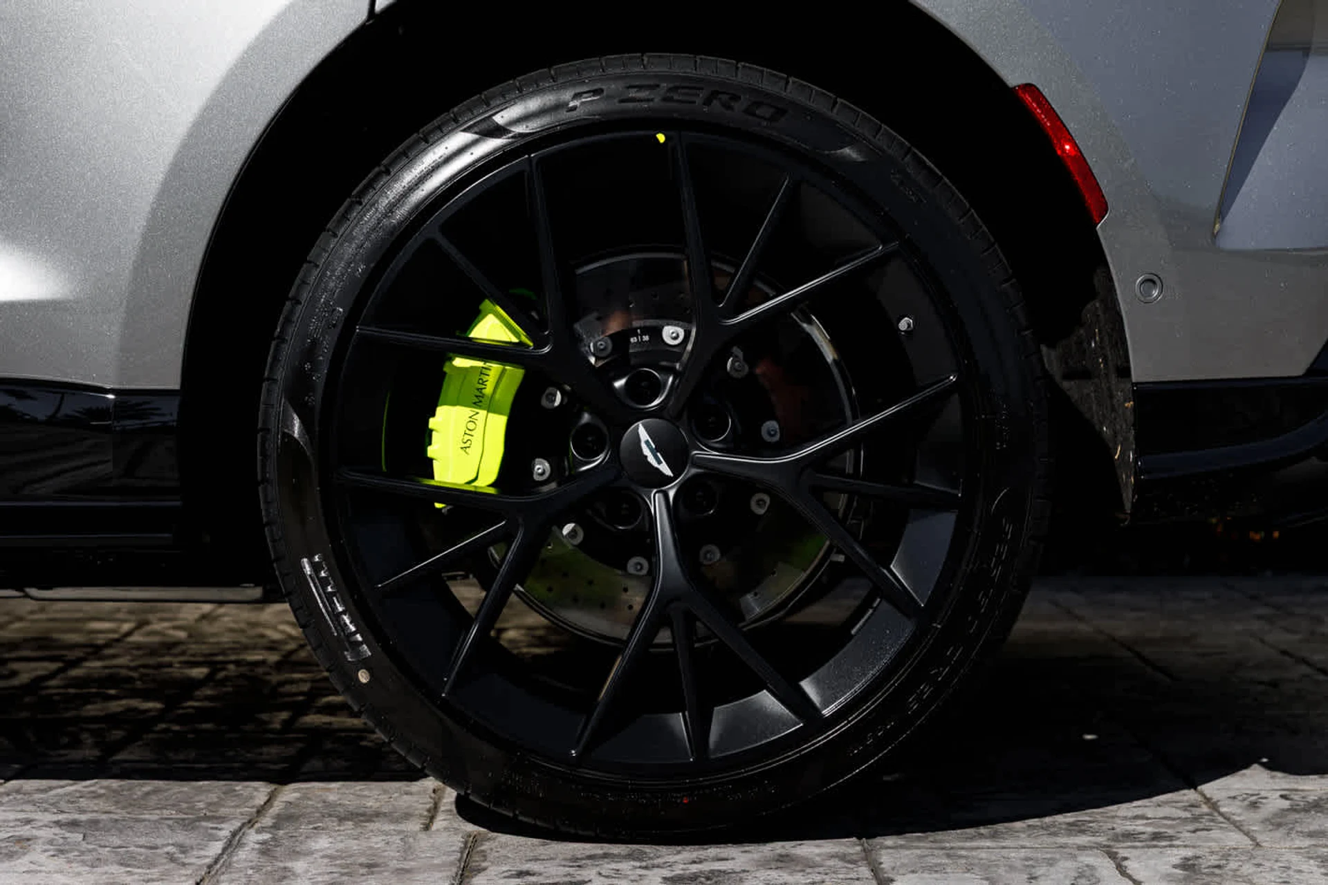 mph039_238518991_40_e8e467ef5f