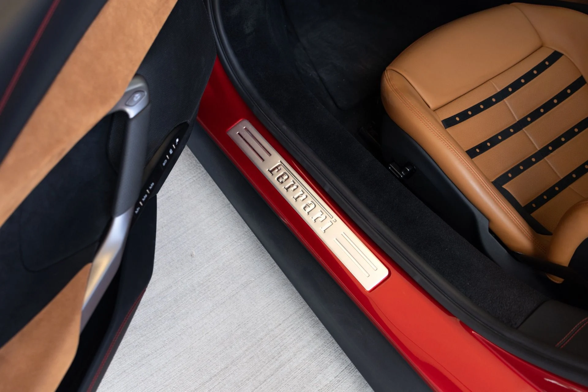 mph039_2390832692_Used_2024_Ferrari_296_GTB_1777594121_2865806efd