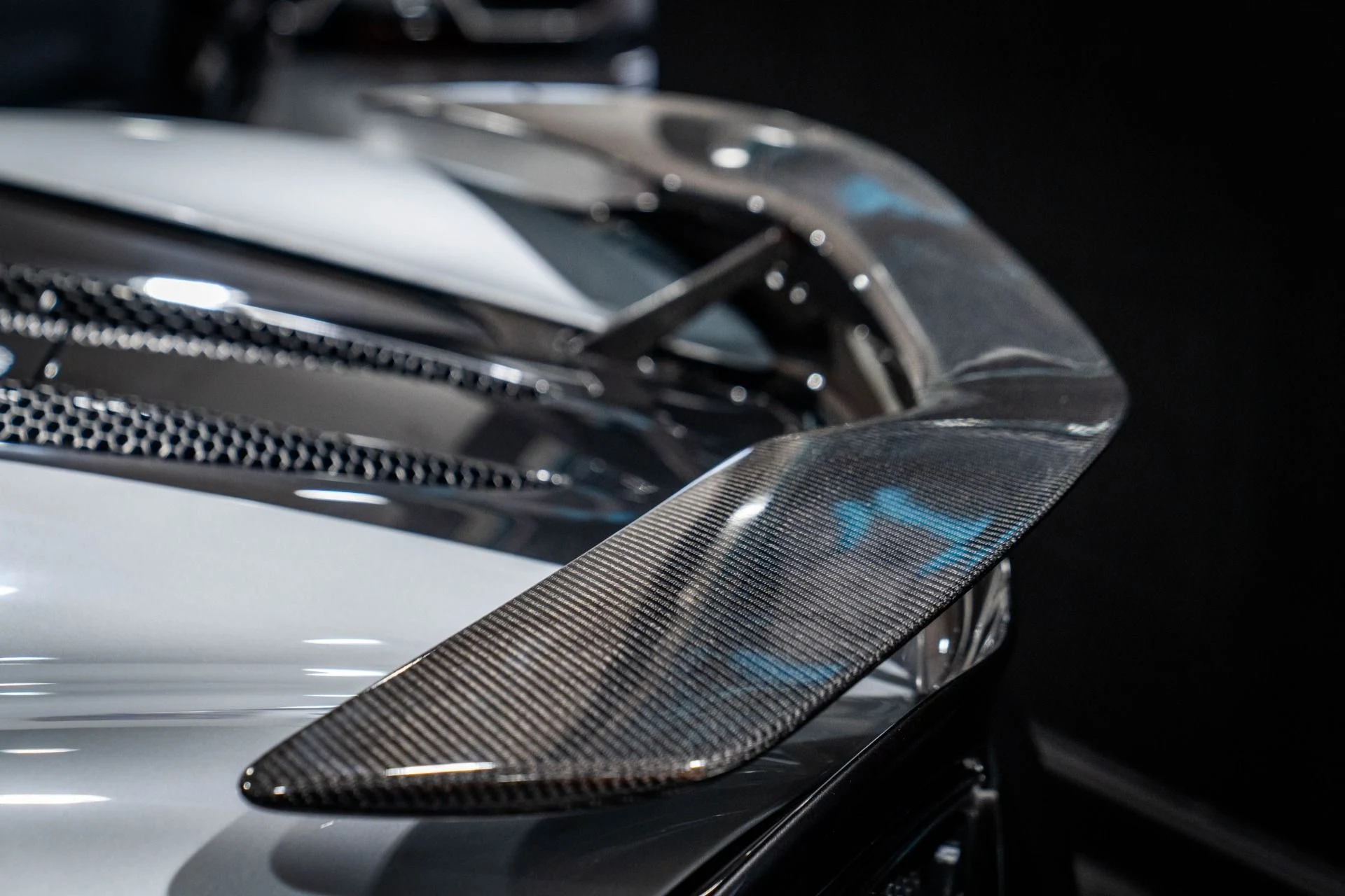 mph039_2395714730_Used_2018_Mc_Laren_570_S_Spider_Loaded_Spec_Larini_exhaust_1765511070_bad74453bf