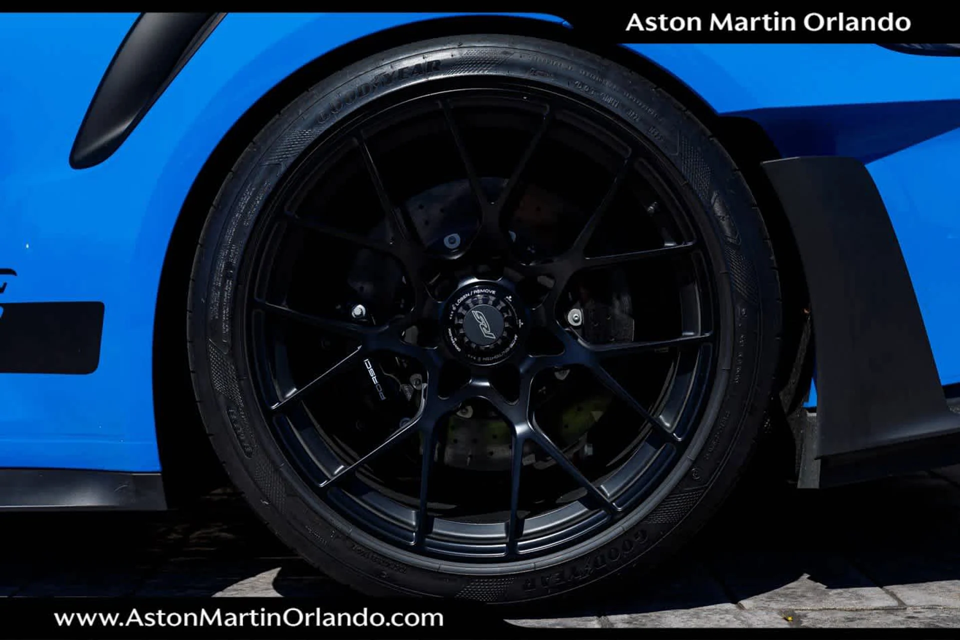 mph039_2398315888_40_45bf9f6a64