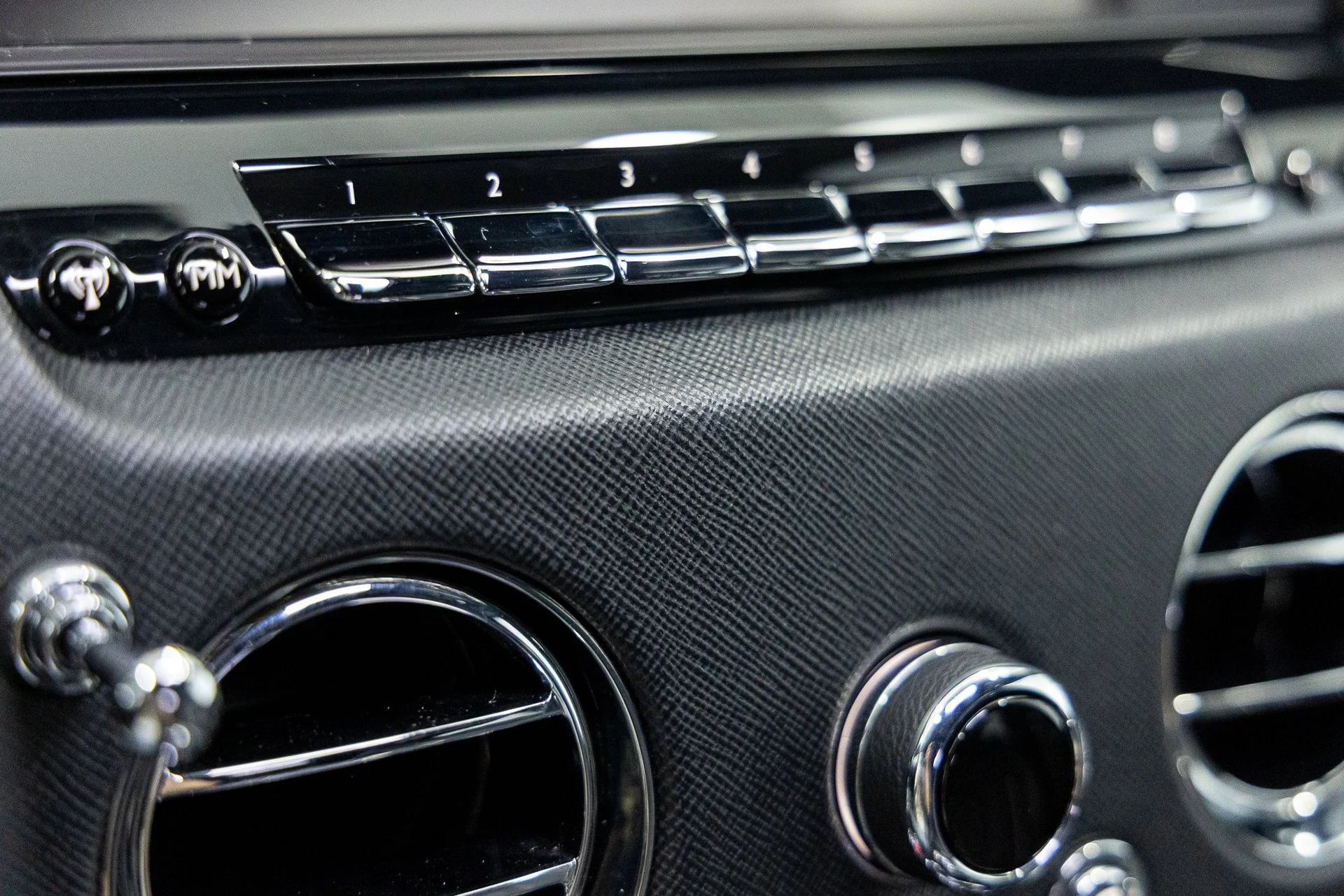 mph039_2398355526_410a6faaf165bdee0d5876177a9448a4x_adc95f438c