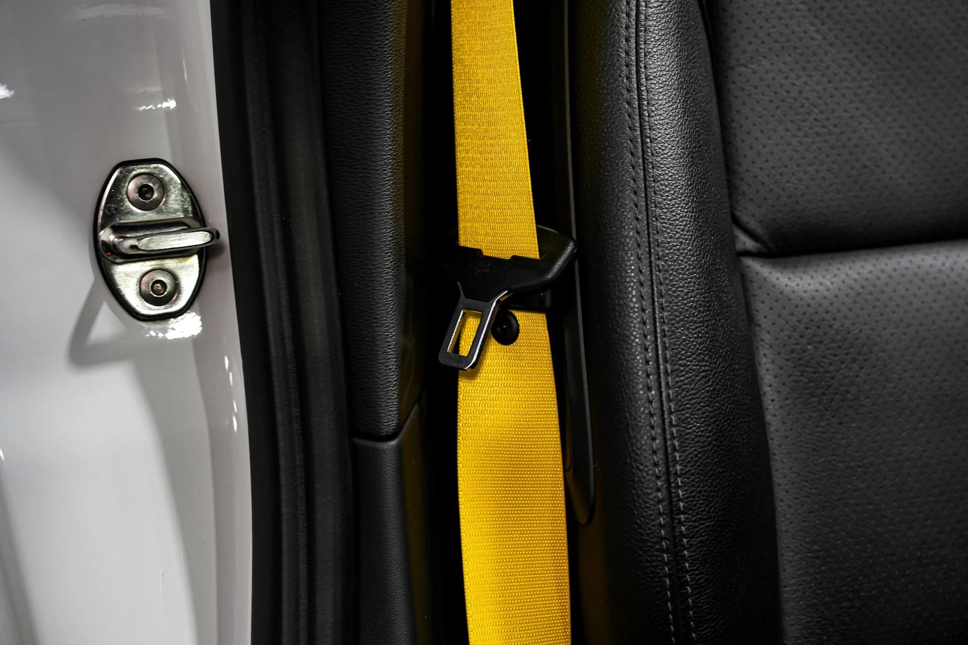 mph039_2424193388_3266487a09a7a27cc614f4d07eaba0aax_f4c27de658