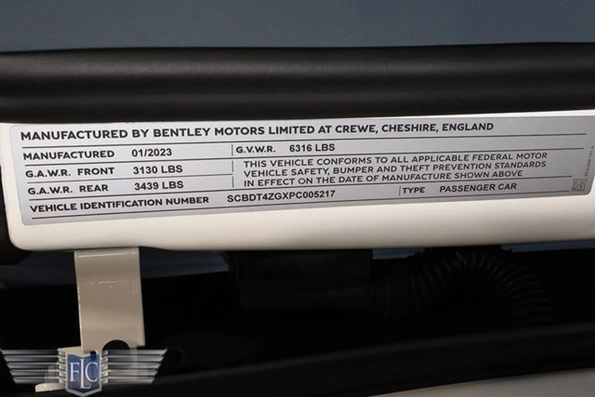 mph039_2425032777_used_2023_bentley_continental_gtcspeedconvertibleoceanedition_9689_23028266_44_640_1b95c8e13b