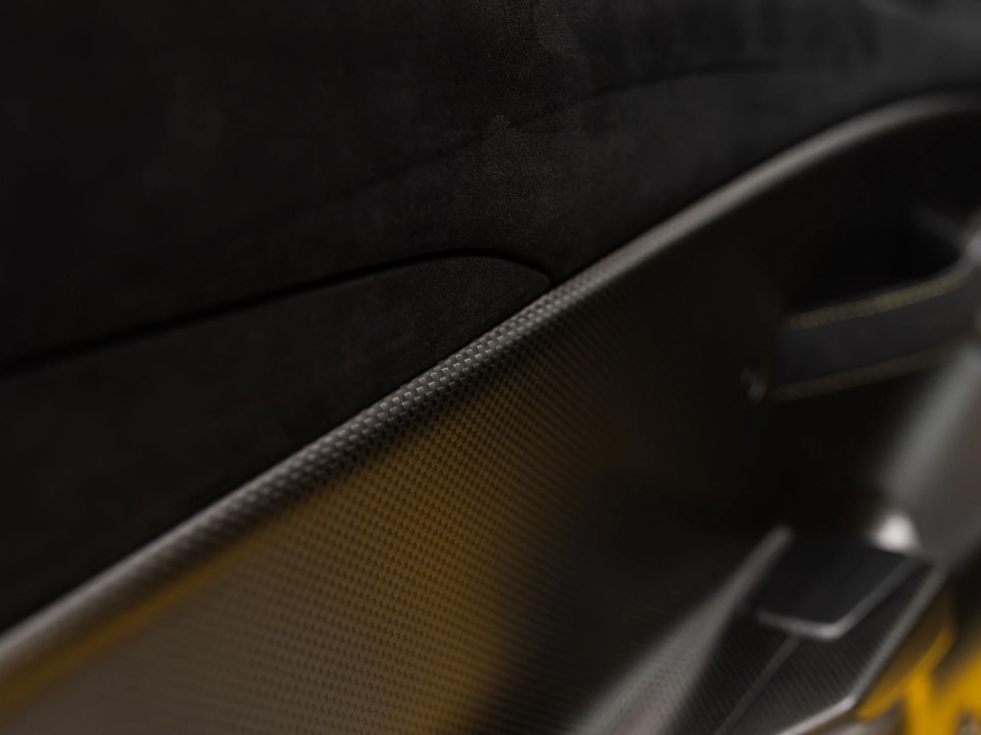 mph039_2425697258_13284_p40_l_905e6693f5