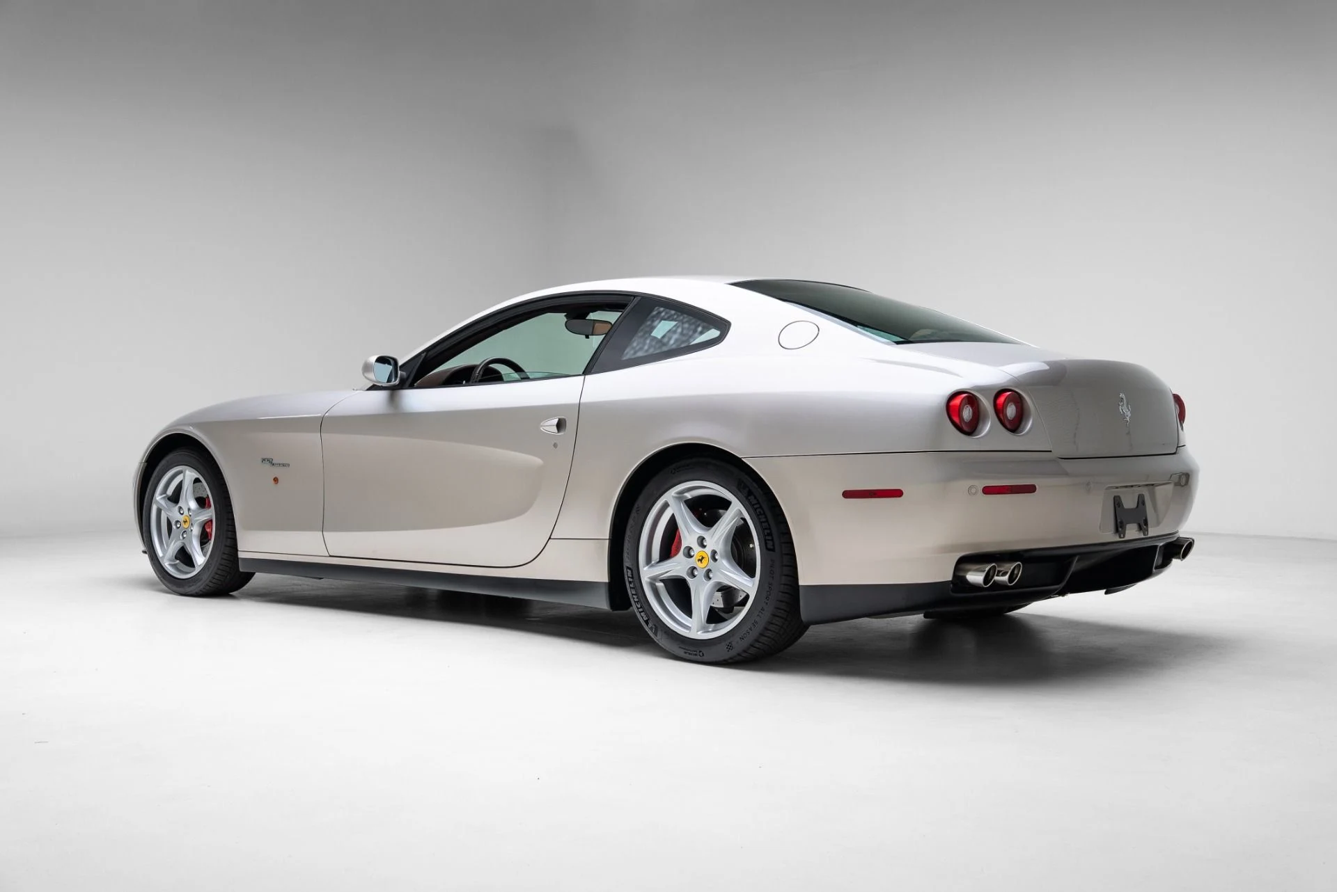 mph039_2429305912_Used_2005_Ferrari_612_Scaglietti_1774650455_a6db6a84fe