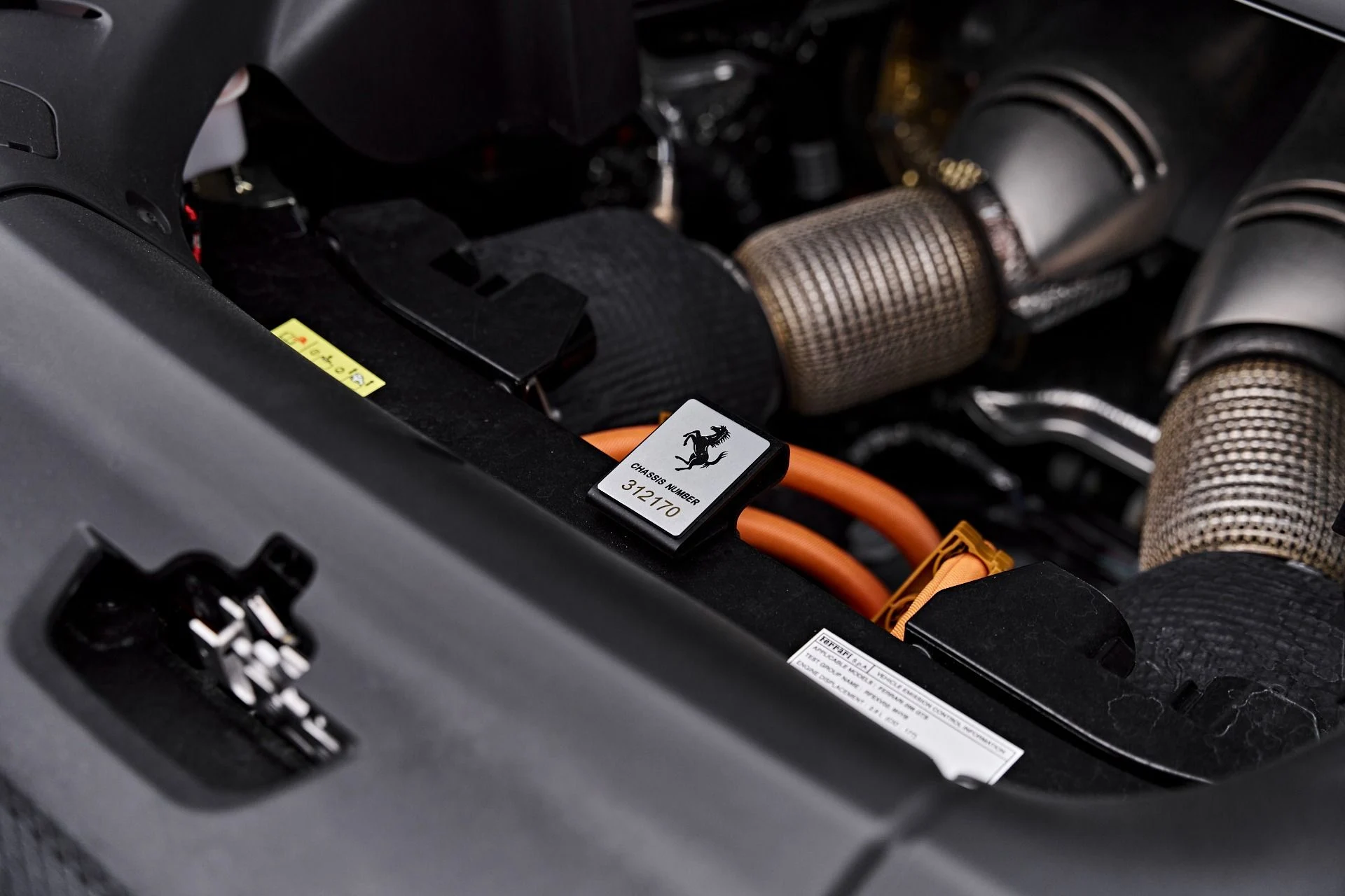 mph039_2436577777_Used_2024_Ferrari_296_GTS_1787614495_4749f75d19
