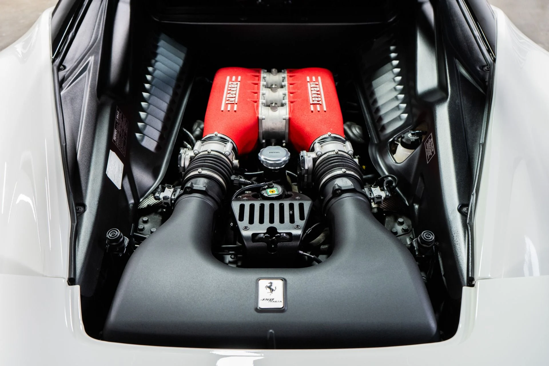 mph039_2438888222_Used_2015_Ferrari_458_Italia_1757709675_0da58ad26b