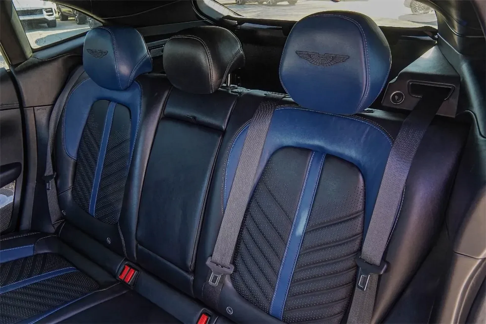 mph039_2450050794_319a448398f54c7da71256fd17aef1c0_ee05c16d98