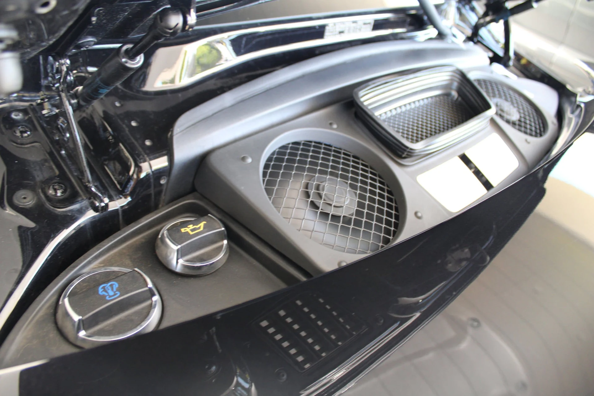 mph039_2454685802_0e805d469527227ee9024034ba21c8fbx_24243a6e53