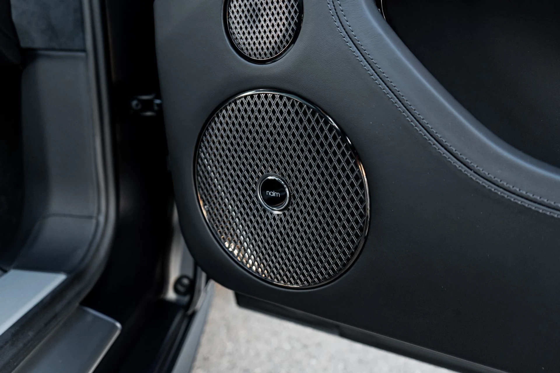 mph039_2454897310_675baf05_5ba5_482e_a7ee_42139482b0b2_beefb474df