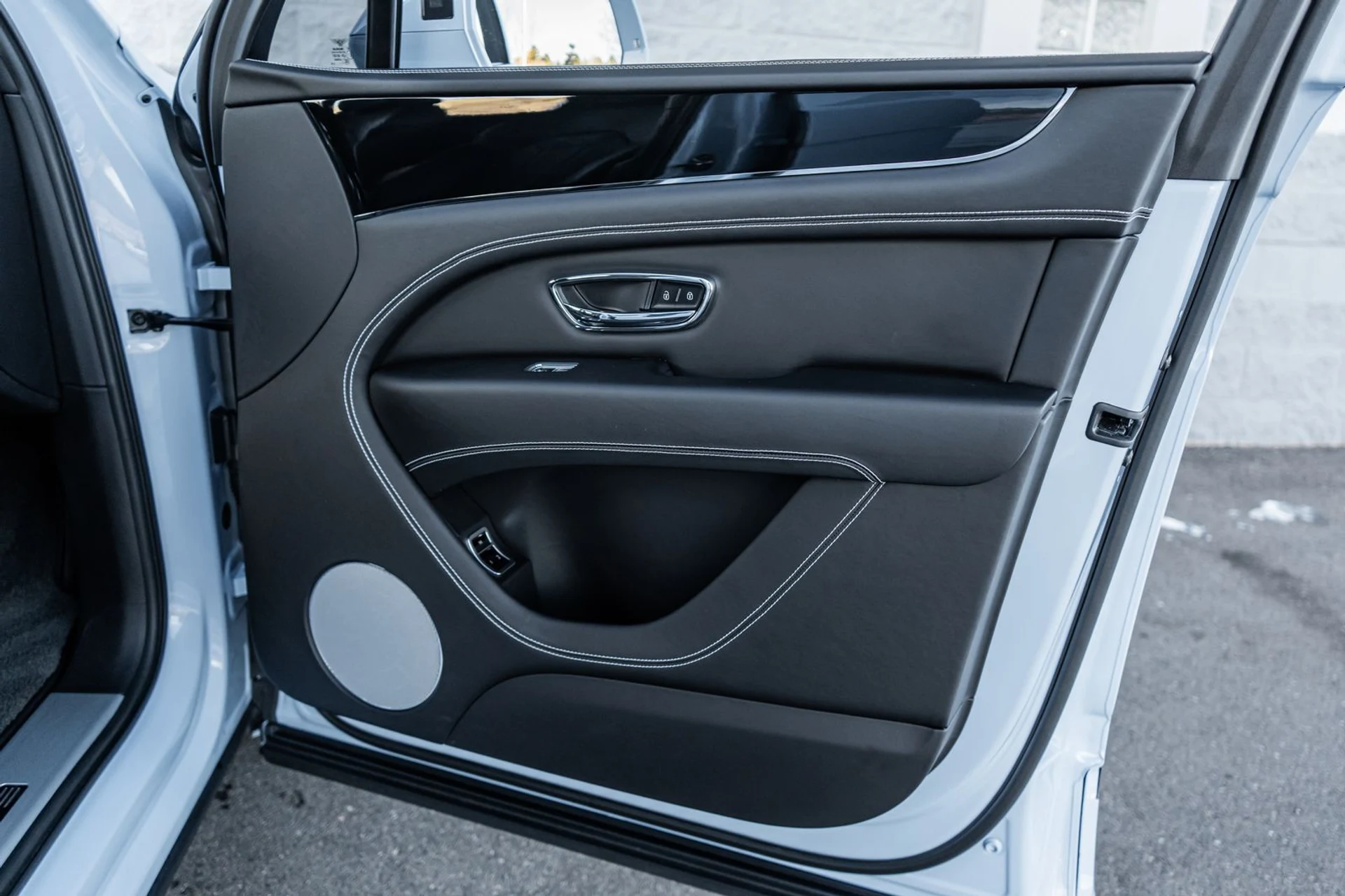 mph039_2460275775_46c35269_8108_4d40_8869_d20e11c08517_69ee71e8b8